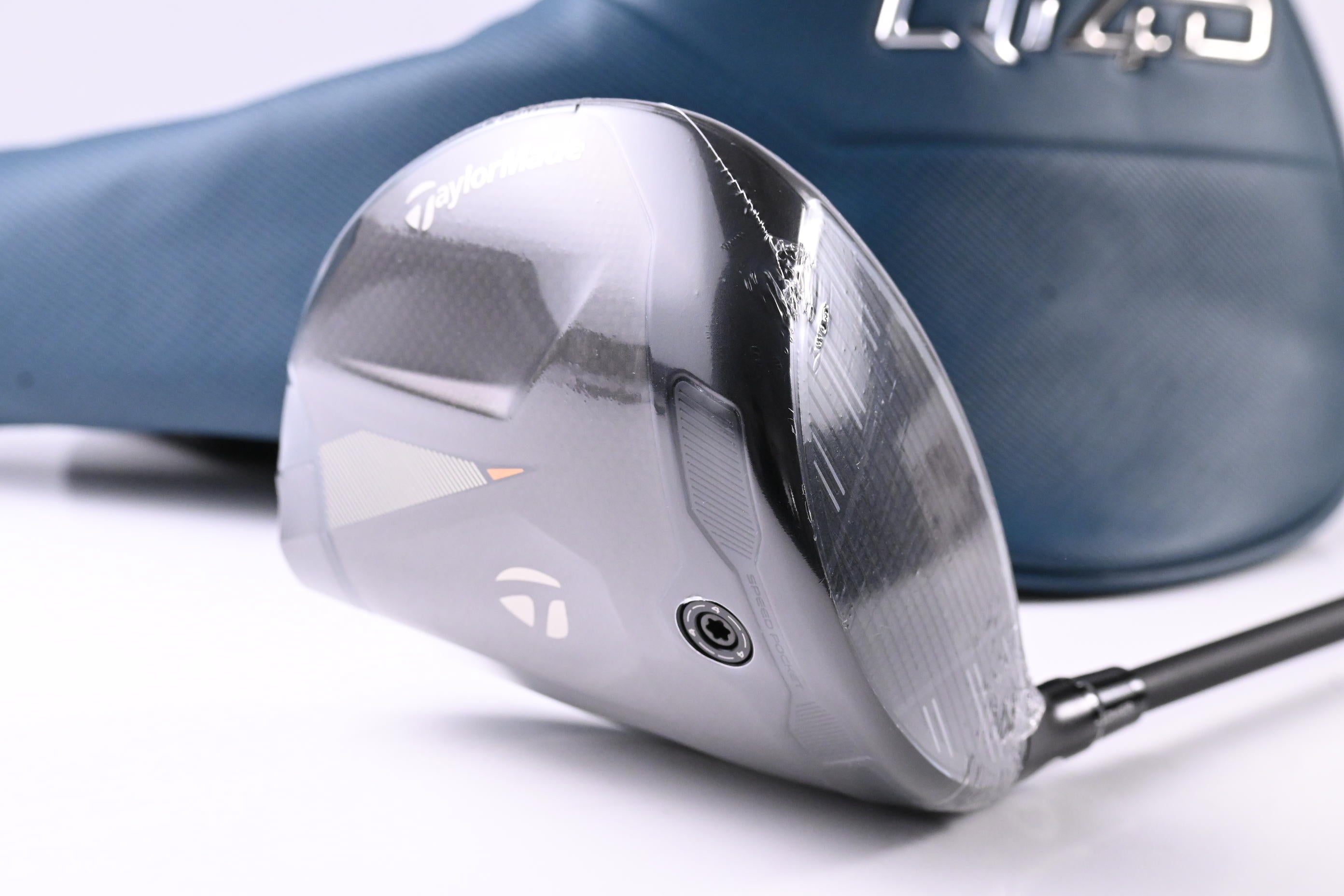 Taylormade Qi4D Max Driver / 10.5 Degree / Stiff Flex REAX Blue 50 Shaft