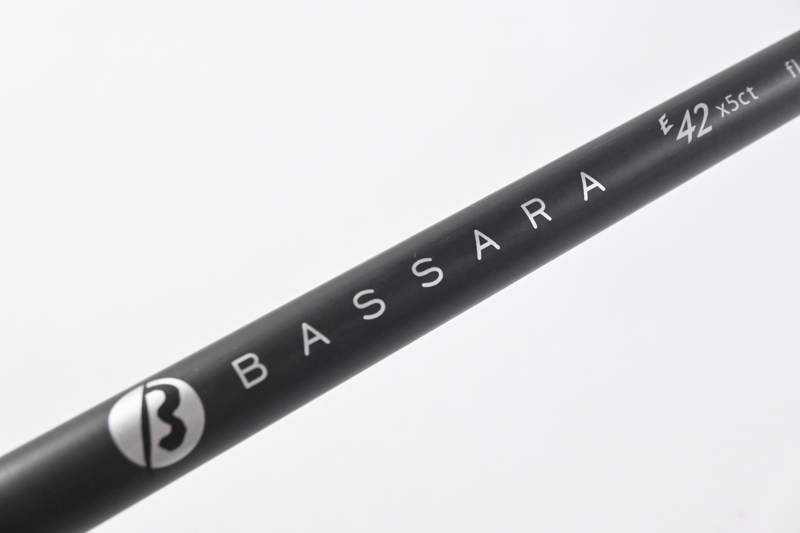 Bassara E 42 Driver Shaft / Regular Flex / Taylormade 2nd Gen