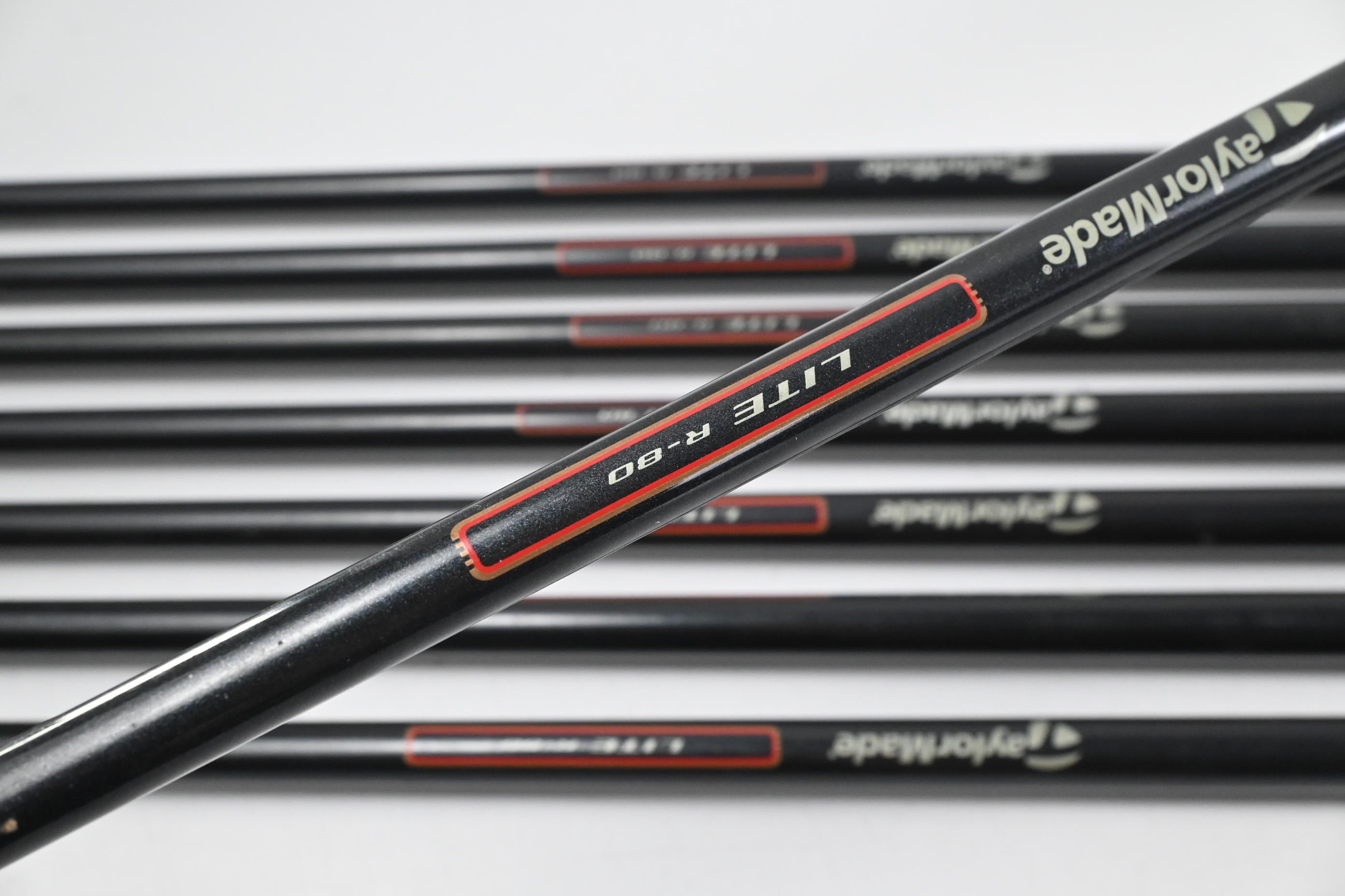 Taylormade 320 Steel Irons / 3-PW / Regular Flex Taylormade Lite 80 Shafts