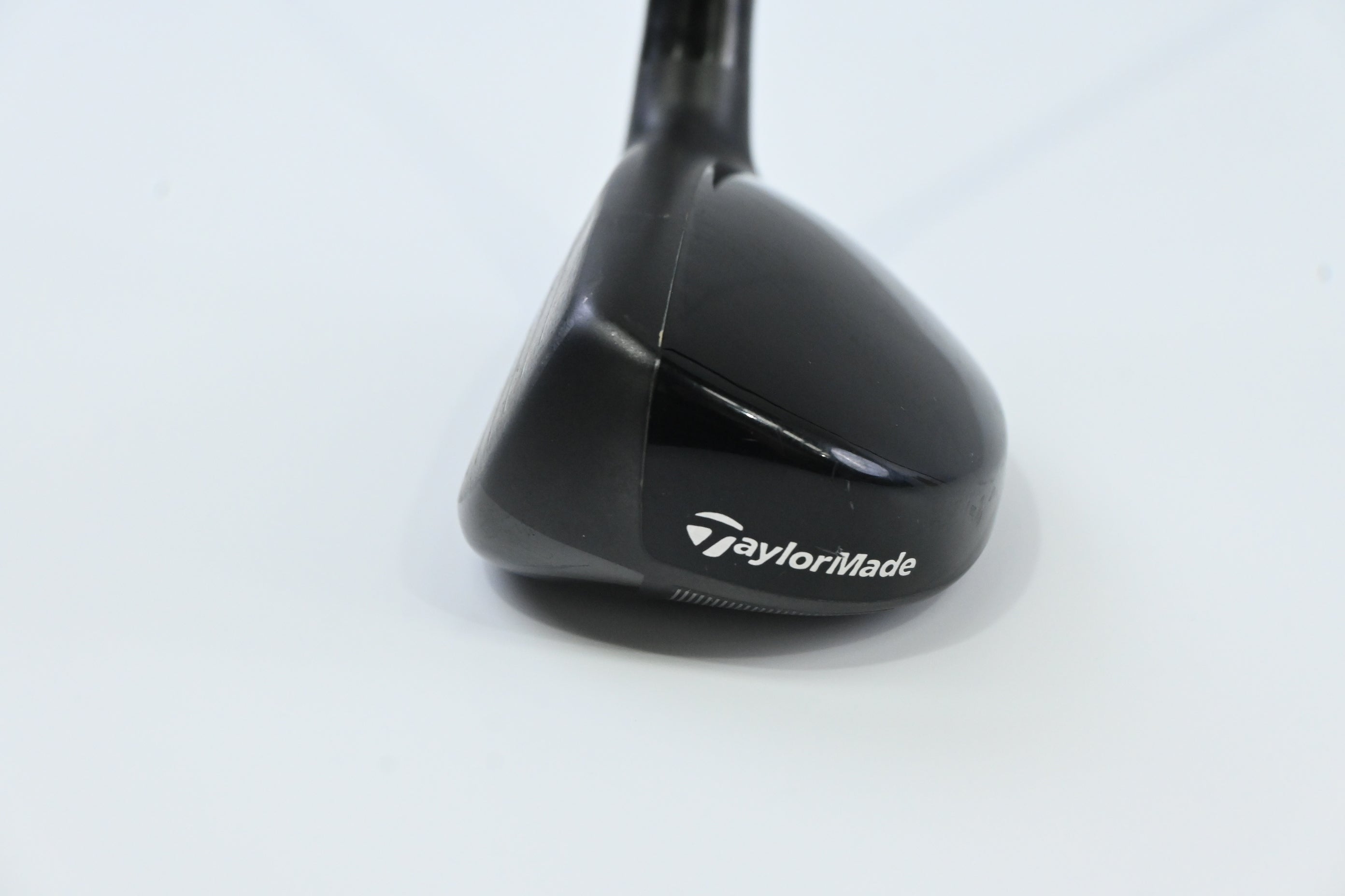 Left Hand Taylormade Qi10 Tour #4 Hybrid / 22 Degree / Regular Flex Tensei AV