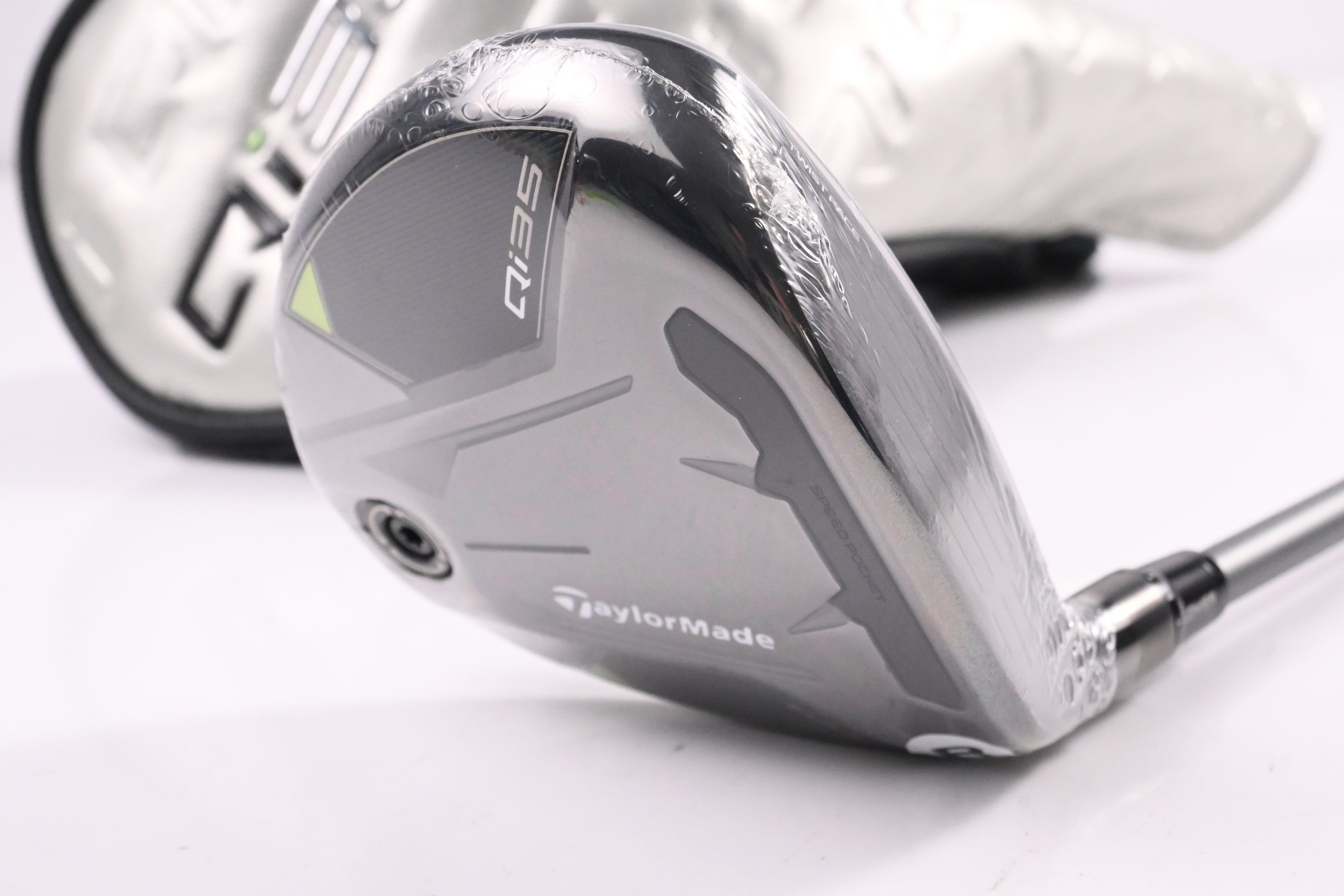 Taylormade Qi35 Max #5 Wood / 18.5 Degree / Regular Flex Fujikura Air Speeder 50