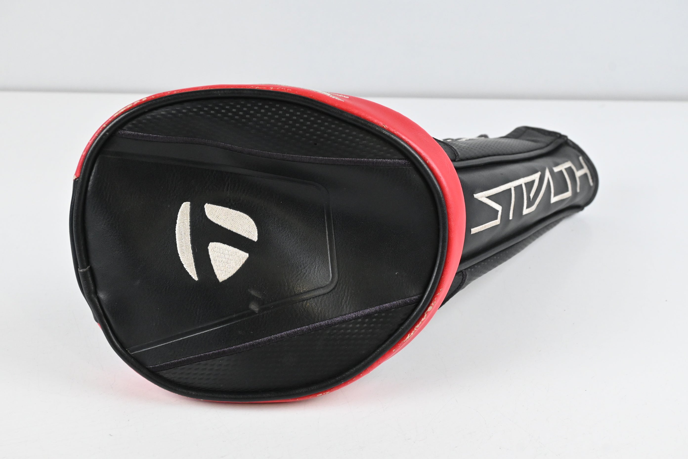 Taylormade Stealth Plus Driver / 9 Degree / Regular Flex HZRDUS Smoke Red RDX 60