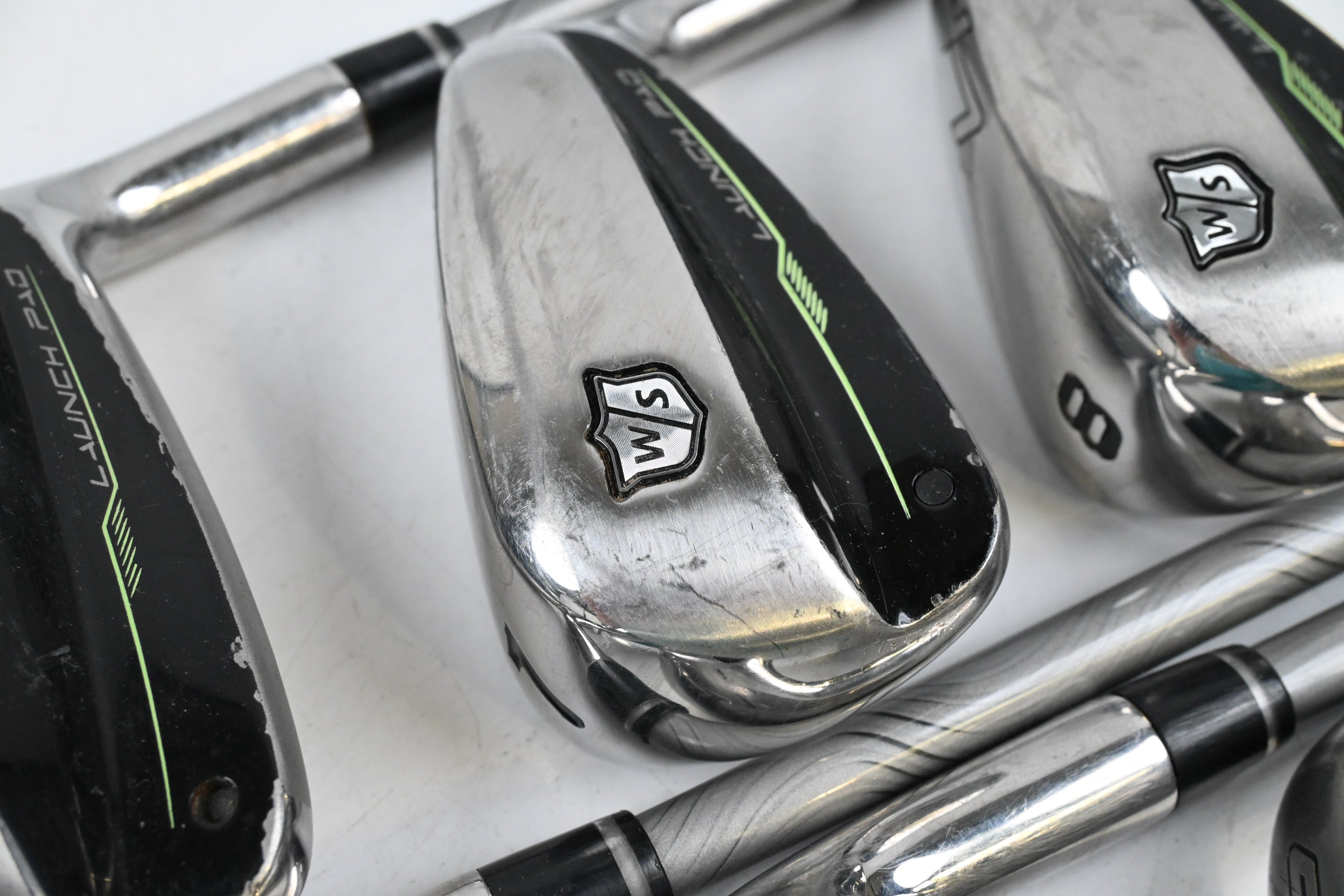 Ladies Wilson Launch Pad 2022 Irons / 6-PW+SW / Ladies Flex Project X Evenflow 50