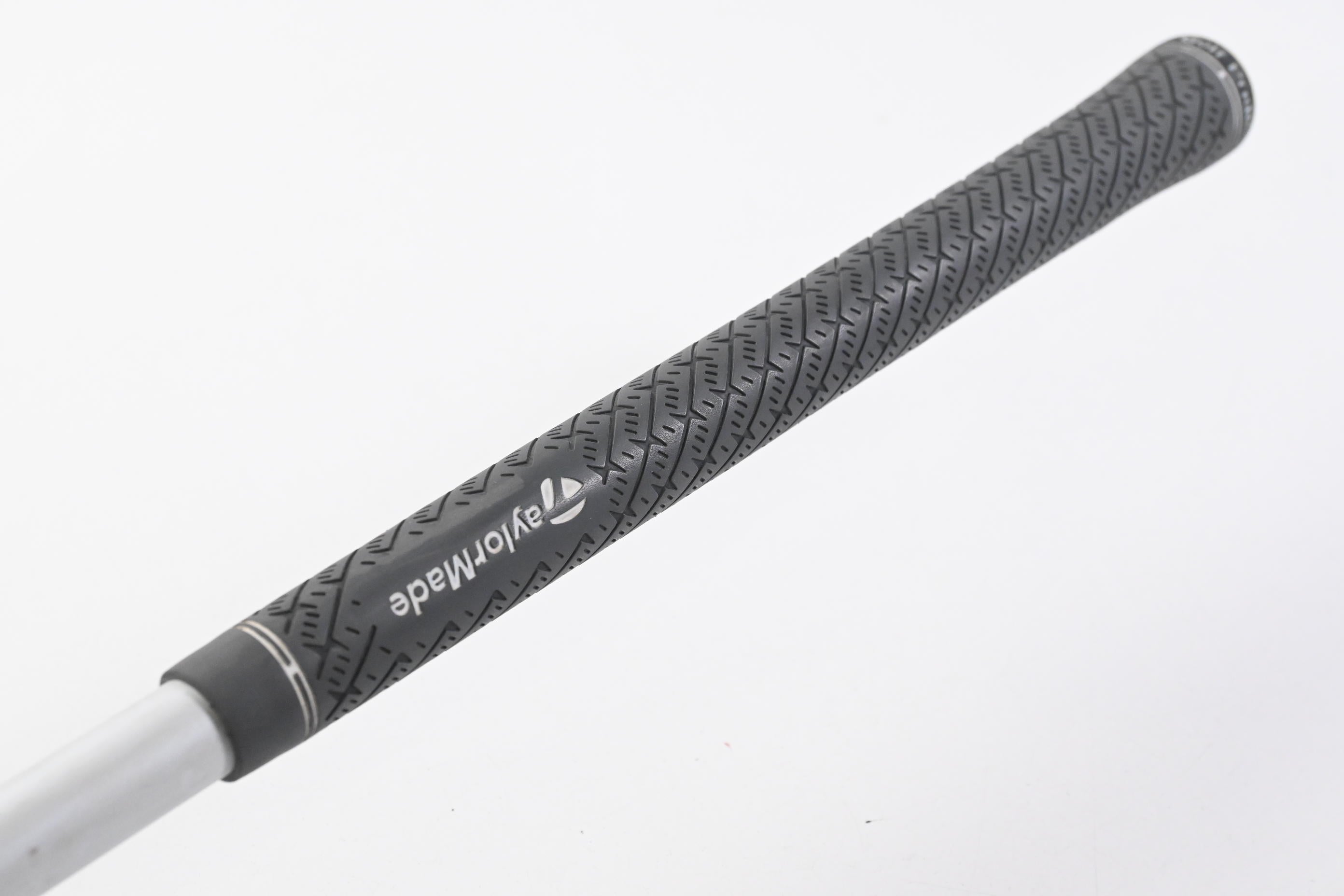 Bassara E 42 Driver Shaft / Regular Flex / Taylormade 2nd Gen