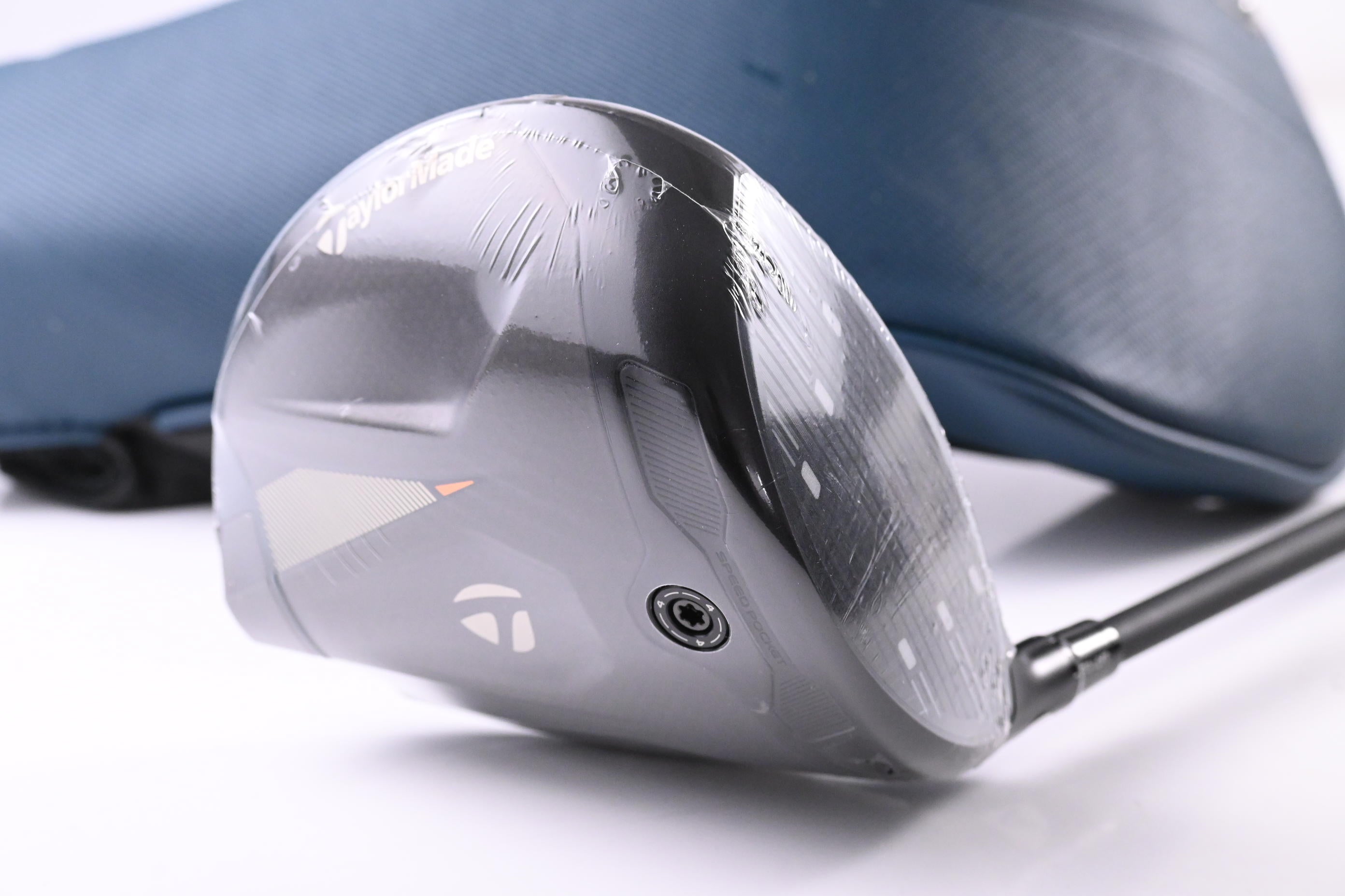 Taylormade Qi4D Max Driver / 9 Degree / Senior Flex REAX Blue 50 Shaft