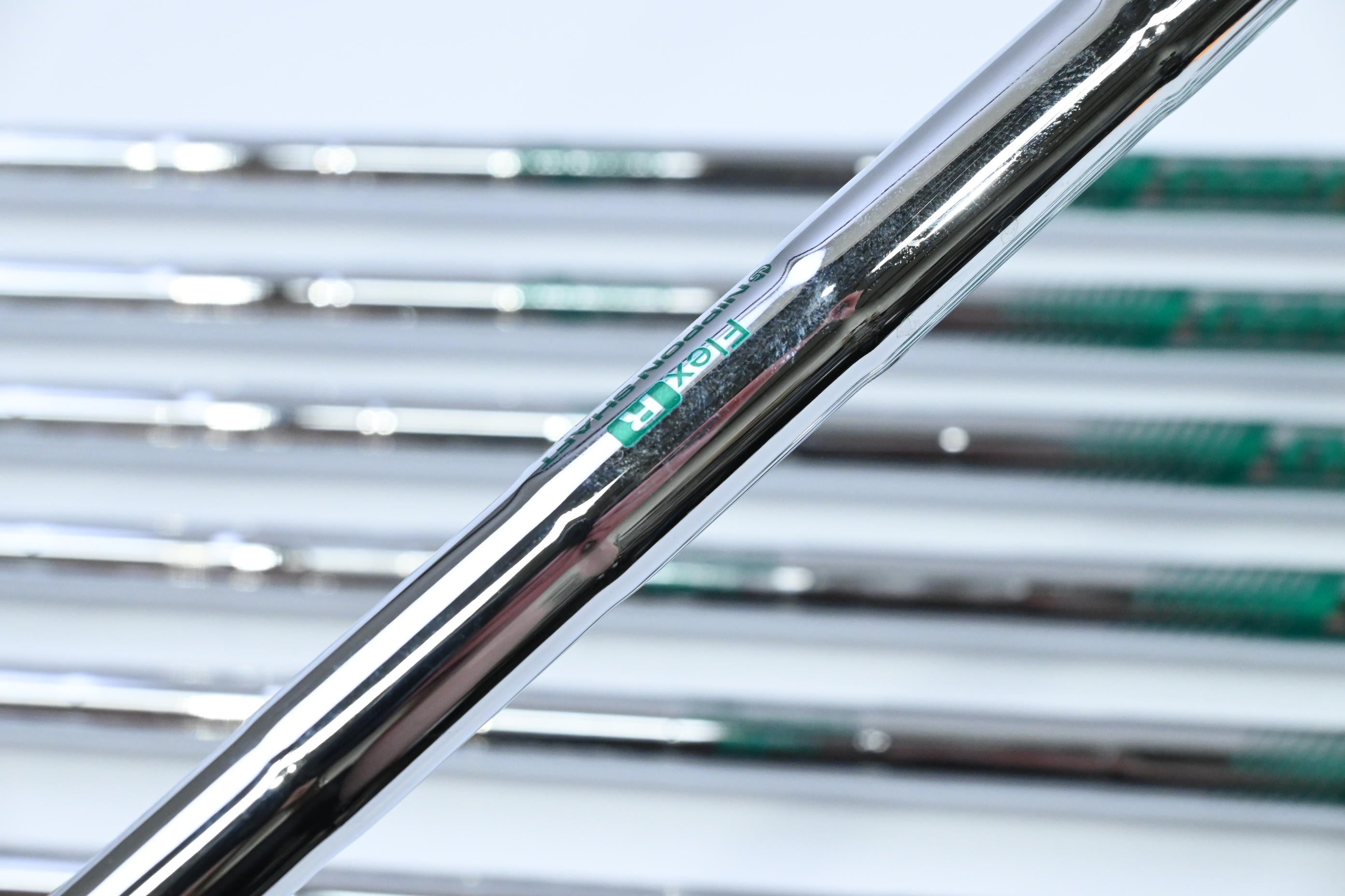 Srixon ZXi4 Irons / 5-PW+AW / Regular Flex NS Pro 950 GH Neo Shafts