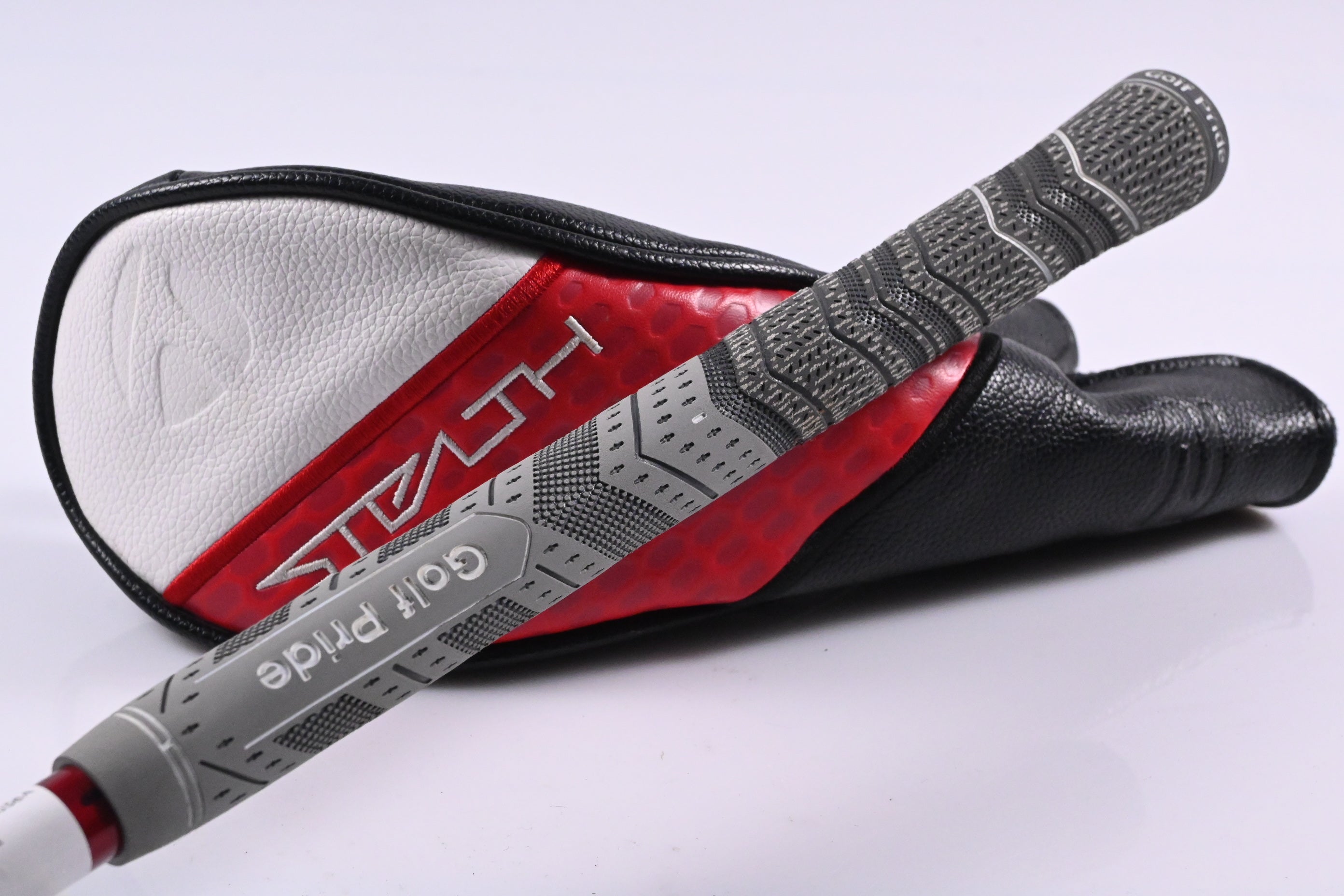 Taylormade Stealth 2 #3 Hybrid / 19 Degree / Regular Flex Fujikura Ventus TR Red