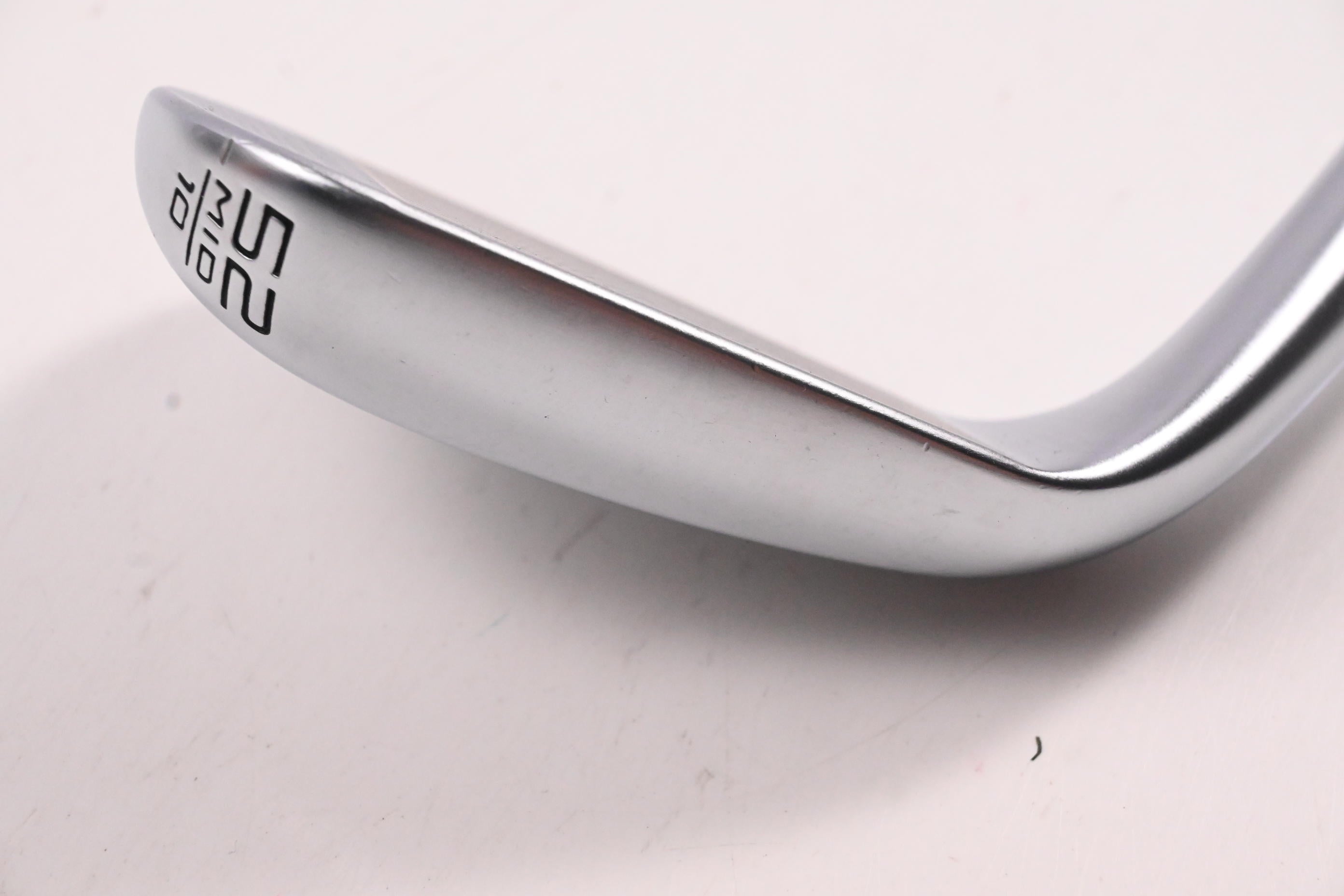 Cleveland RTX 6 Zipcore Gap Wedge / 52 Degree / X-Flex Miyazaki C. Kua 59 Shaft
