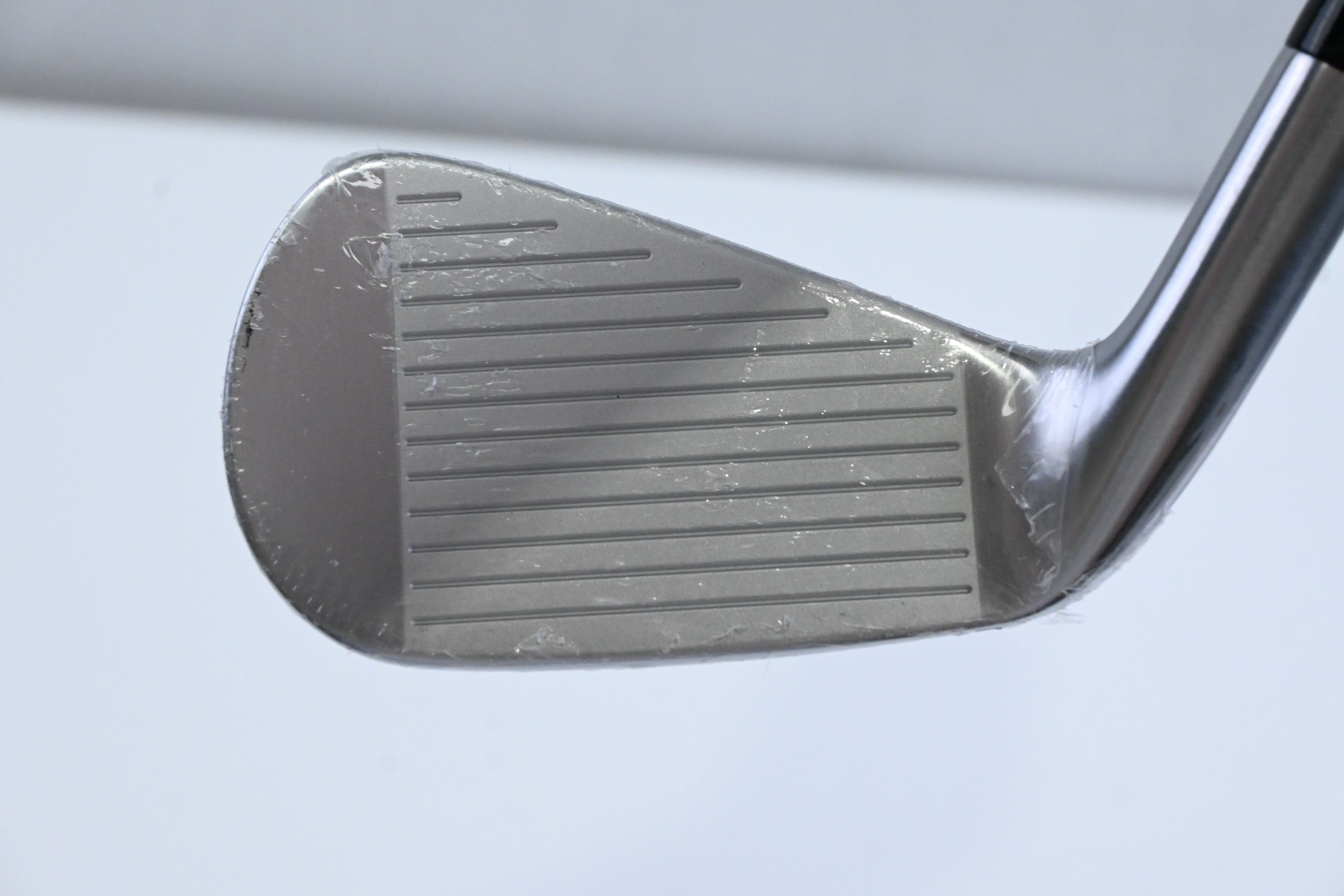 Titleist T250 2025 #6 Iron / Stiff Flex Project X LZ 120 Shaft