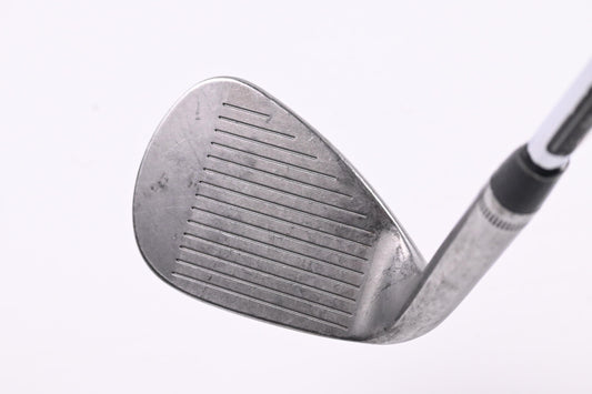 Wilson FG Tour Traction Control Gap Wedge / 52 Degree / Wedge Flex Dynamic Gold