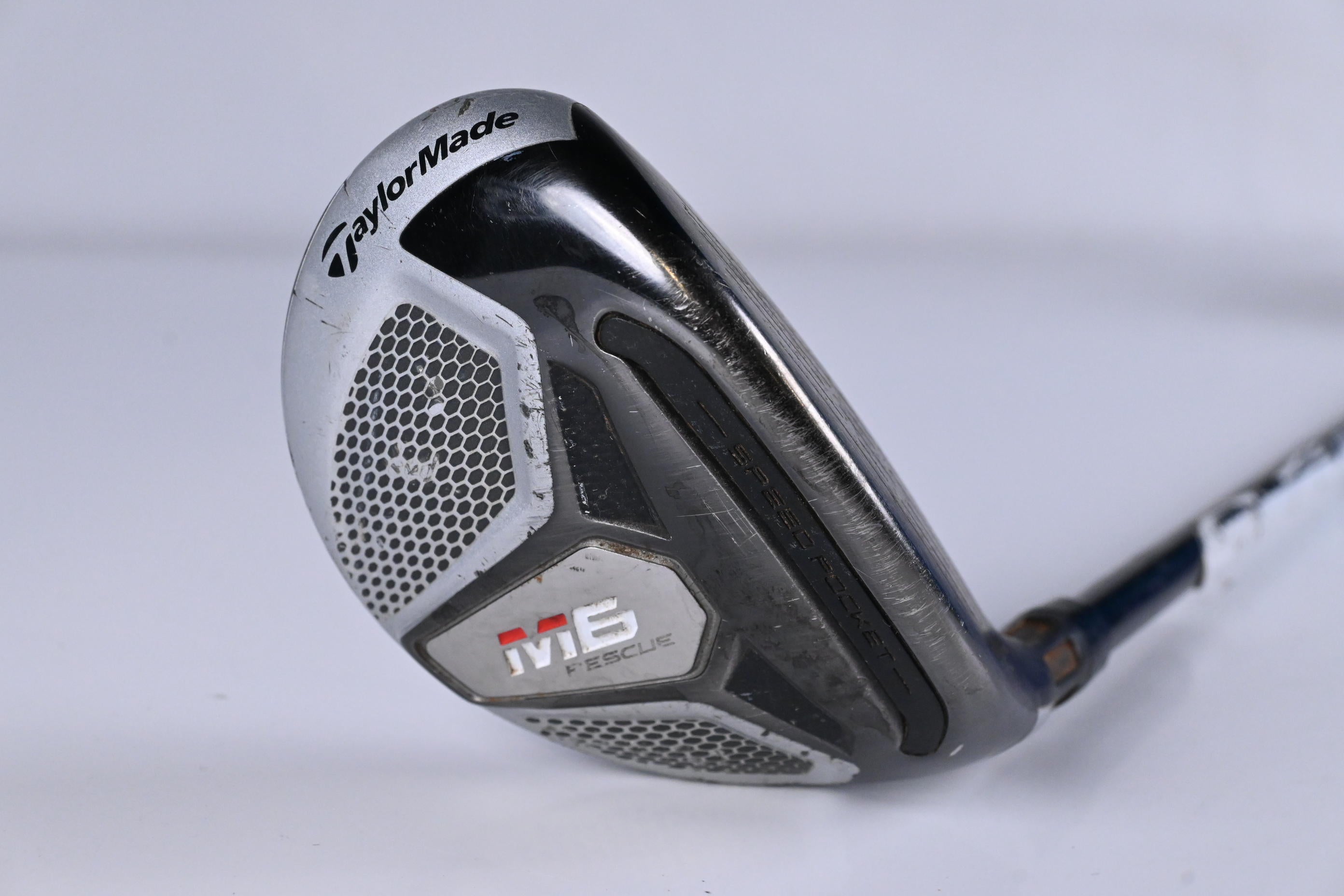 Taylormade M6 #4 Hybrid / 22 Degree / Regular Flex Fujikura Atmos Orange 6 Shaft