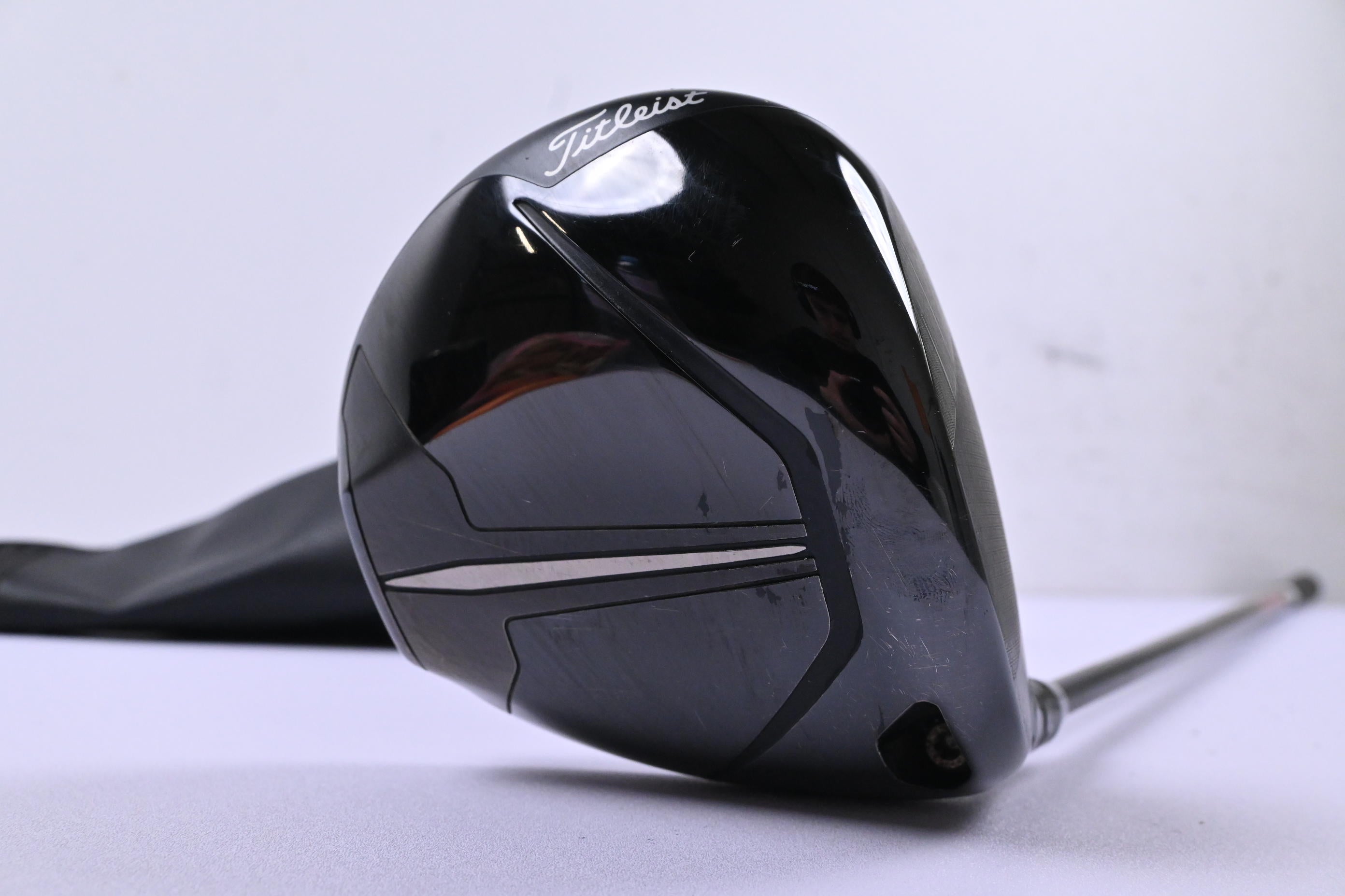 Titleist TSR2 Driver / 10 Degree / Regular Flex HZRDUS Gen4 Red CB 50 Shaft
