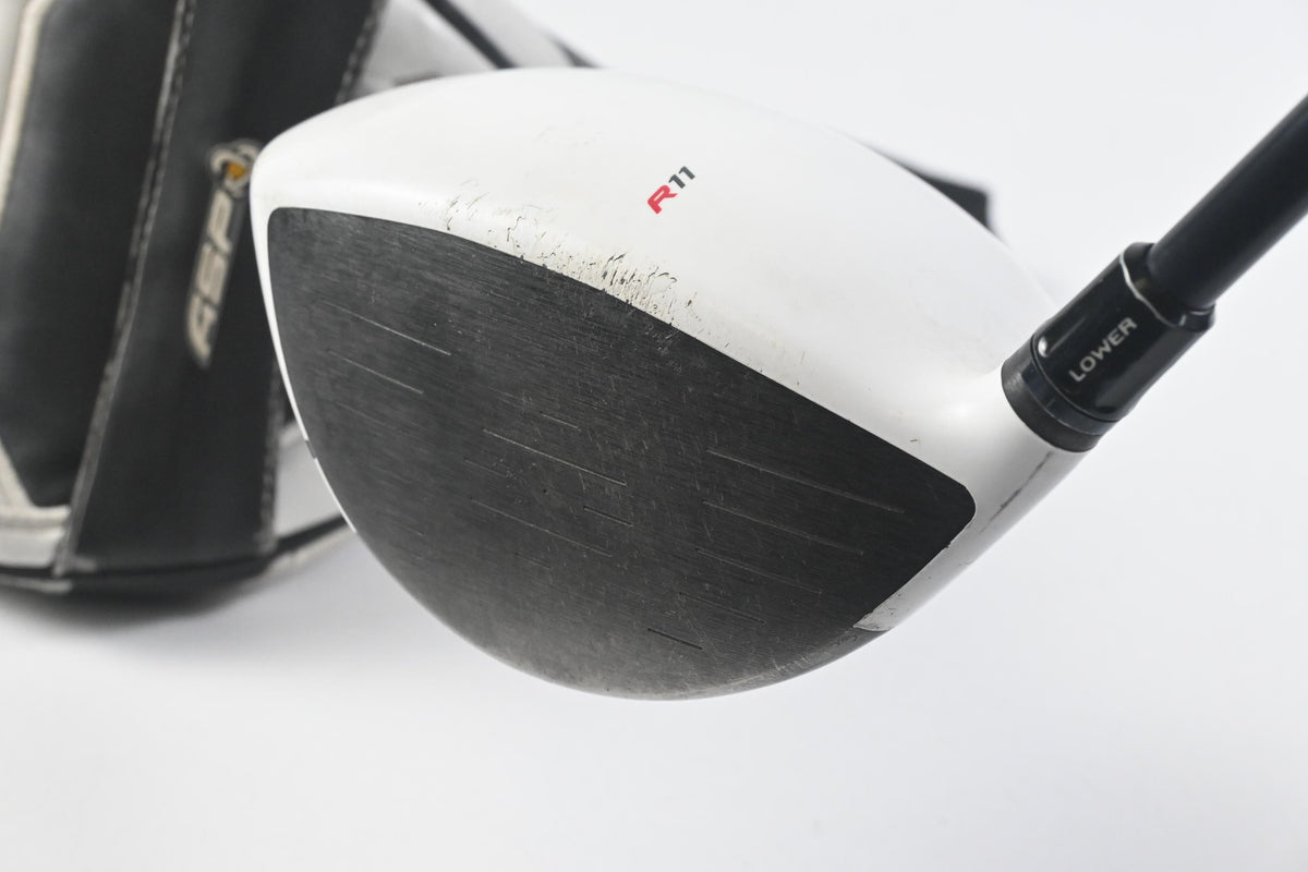 Taylormade R11S Driver / 9 Degree / Regular Flex Fujikura Blur 70 Shaft