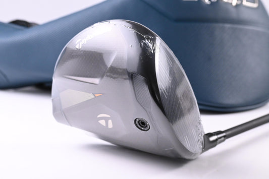 Taylormade Qi4D Max Driver / 10.5 Degree / Stiff Flex REAX Blue 50 Shaft