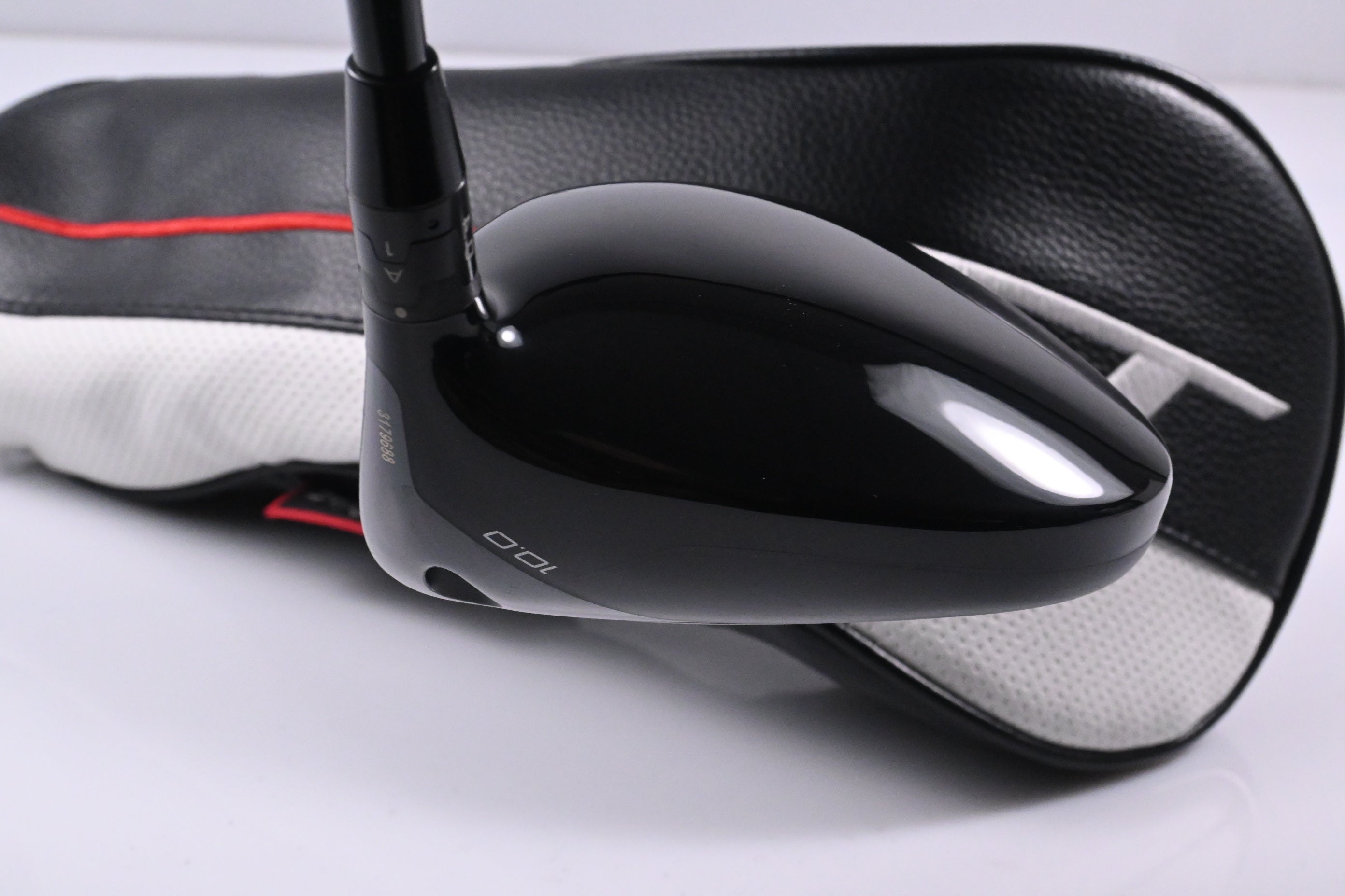 Titleist GT3 Driver / 10 Degree / Stiff Flex Tensei AV Blue 65 Shaft