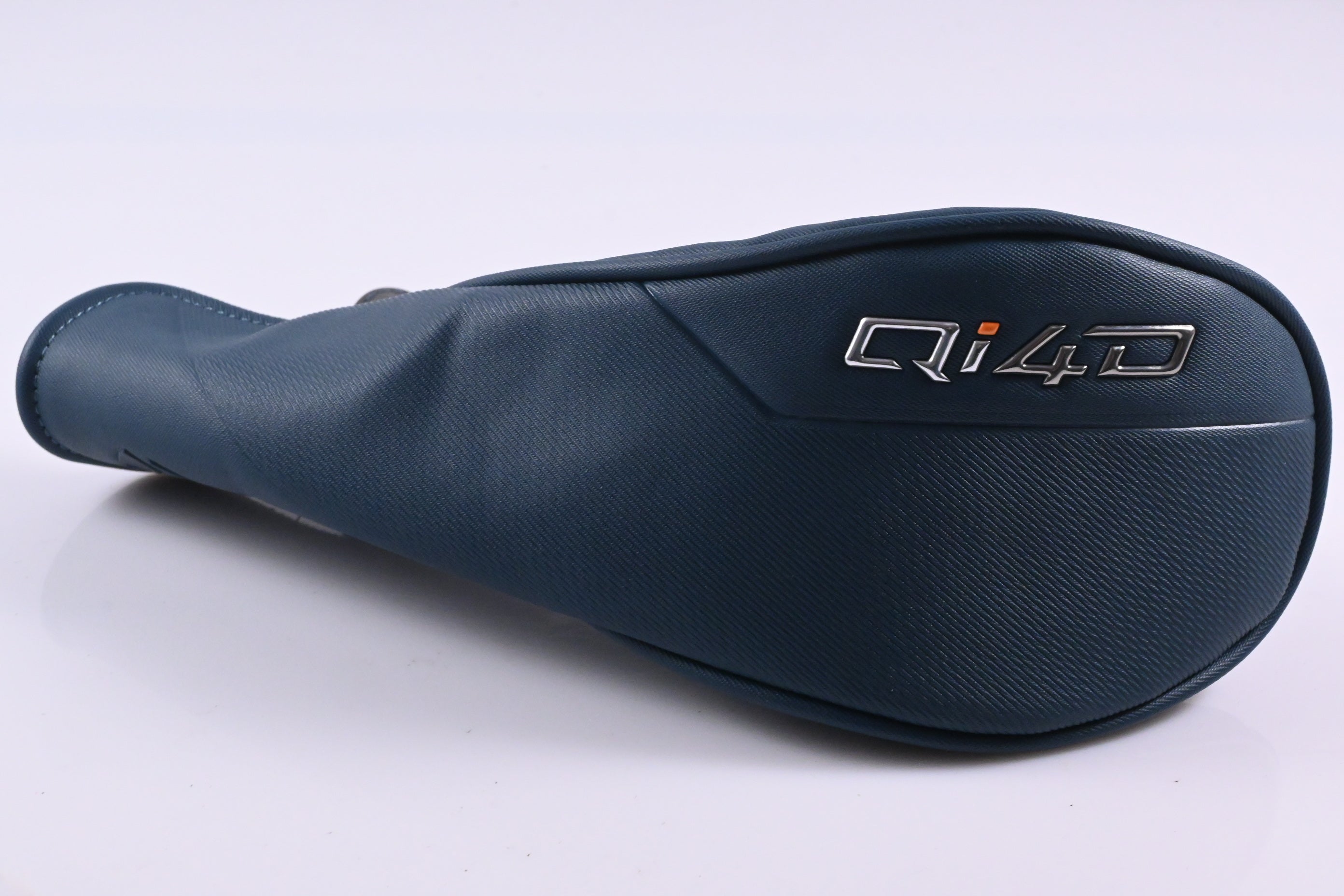 Ladies Taylormade Qi4D Max Lite #5 Wood / 18 Degree / Ladies REAX 40 Shaft