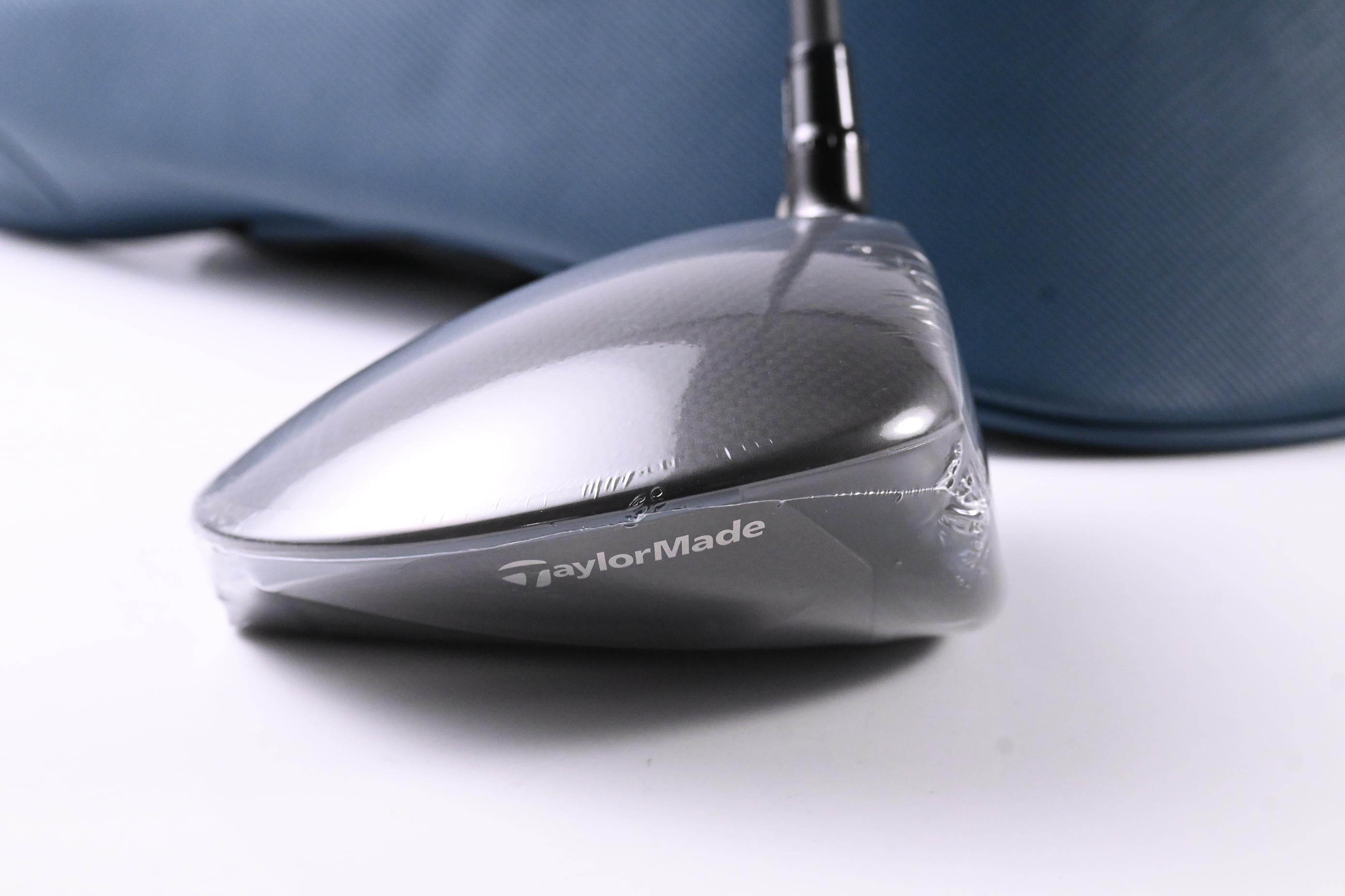 Taylormade Qi4D Max Driver / 10.5 Degree / Stiff Flex REAX Blue 50 Shaft