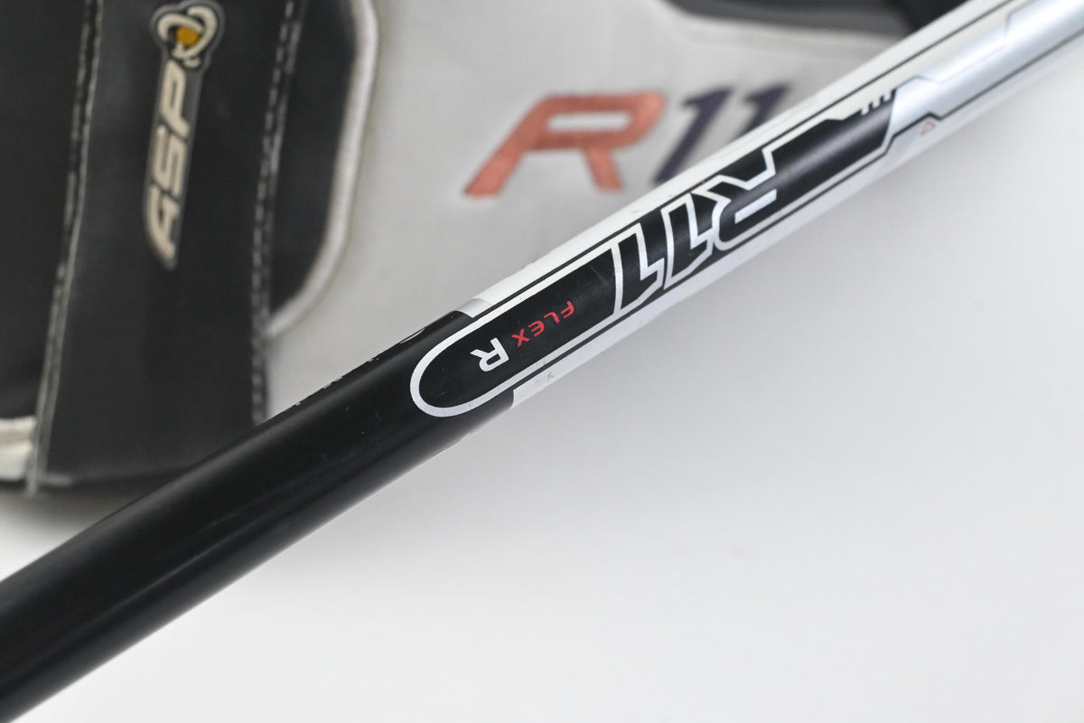 Taylormade R11S Driver / 9 Degree / Regular Flex Fujikura Blur 70 Shaft
