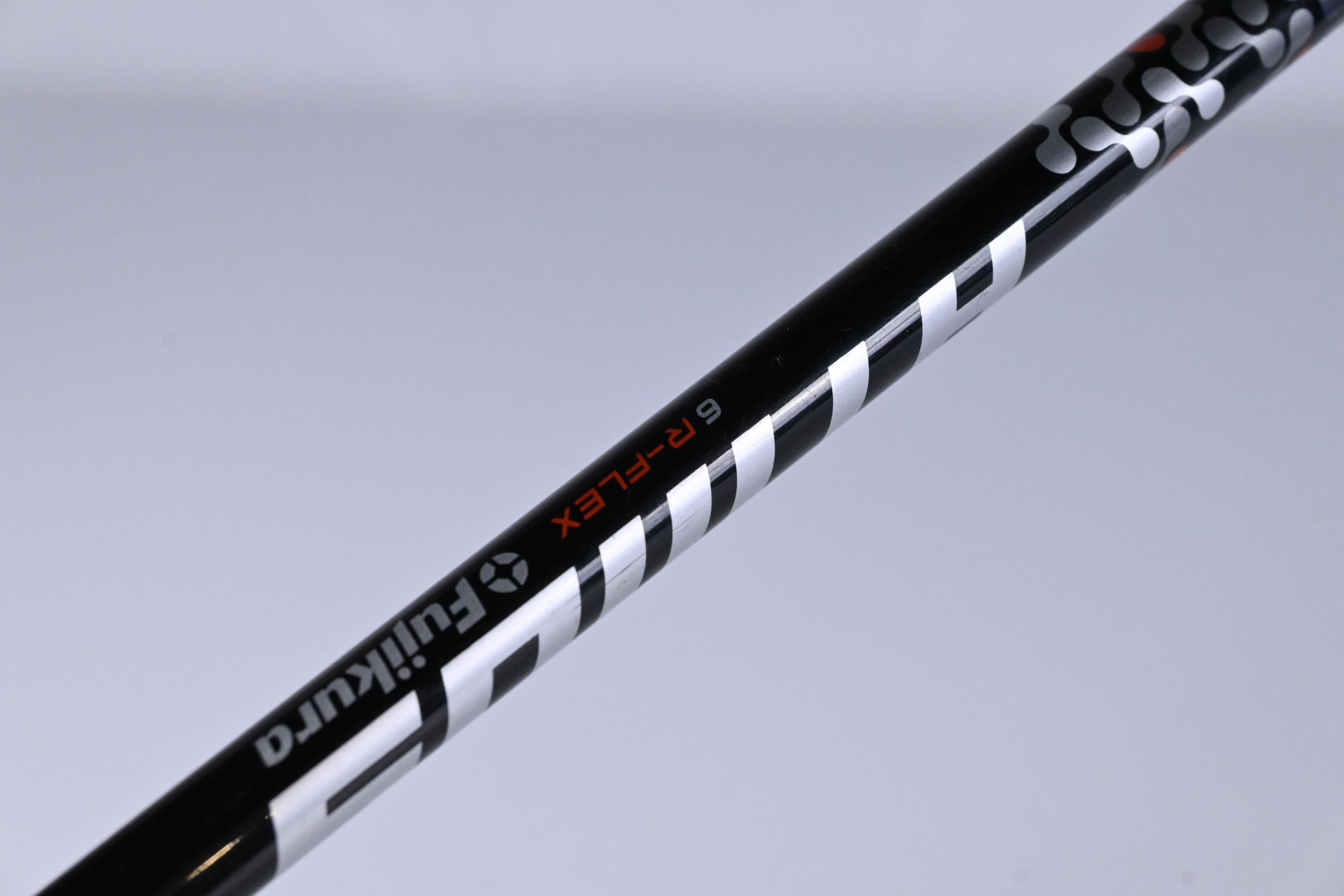 Taylormade M6 #4 Hybrid / 22 Degree / Regular Flex Fujikura Atmos Orange 6 Shaft