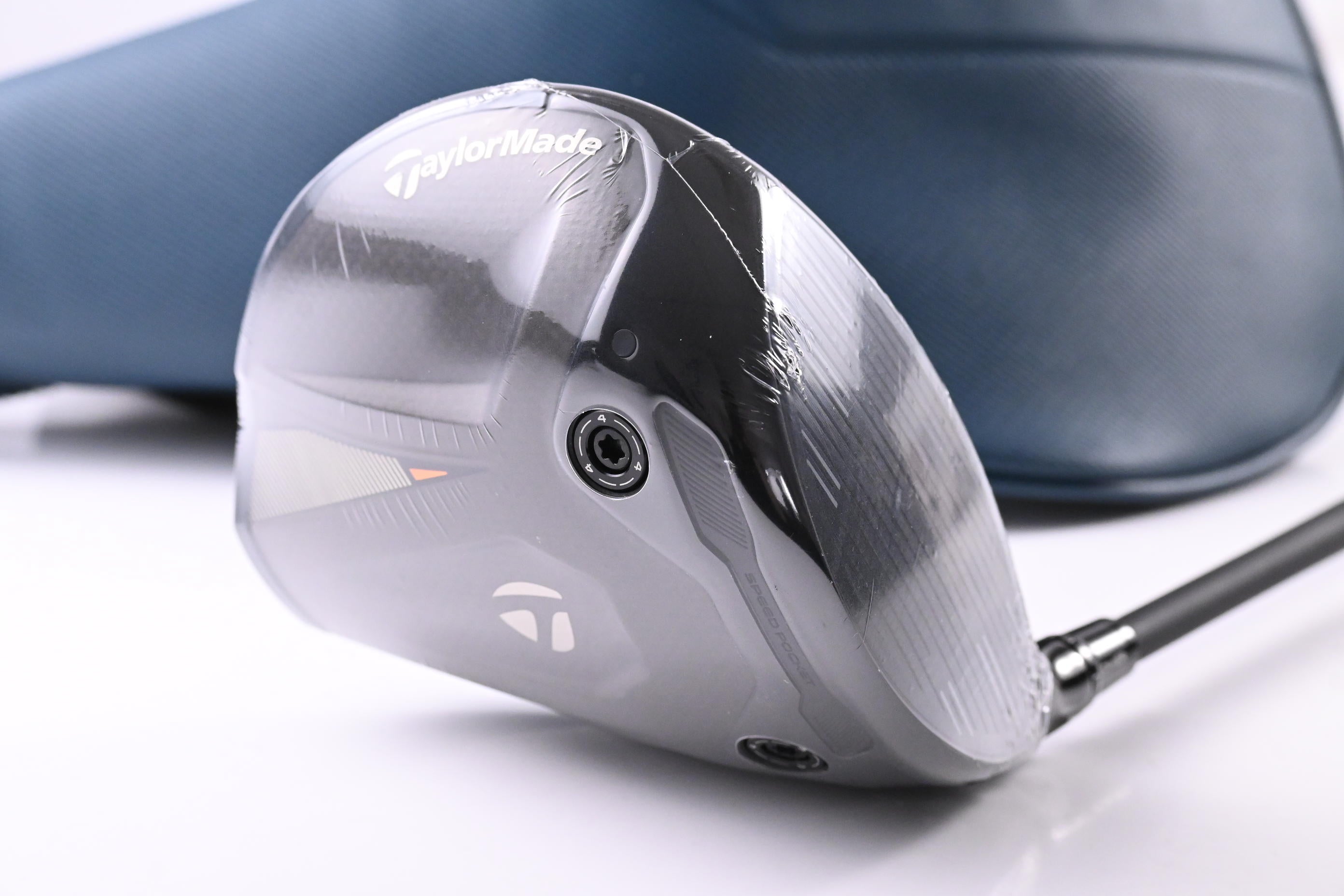 Taylormade Qi4D Driver / 9 Degree / Stiff Flex REAX Blue 50 Shaft