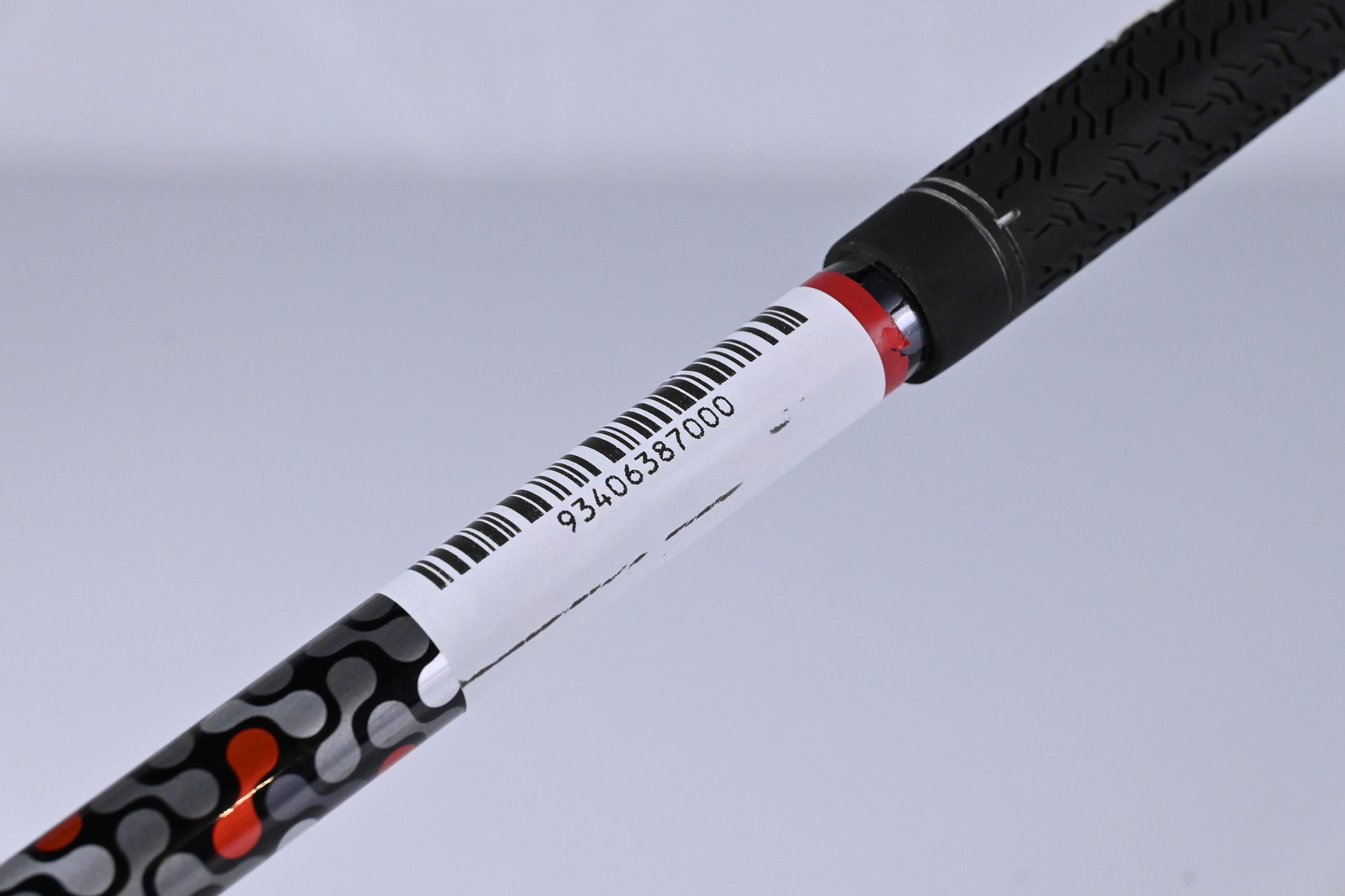 Taylormade M6 #4 Hybrid / 22 Degree / Regular Flex Fujikura Atmos Orange 6 Shaft