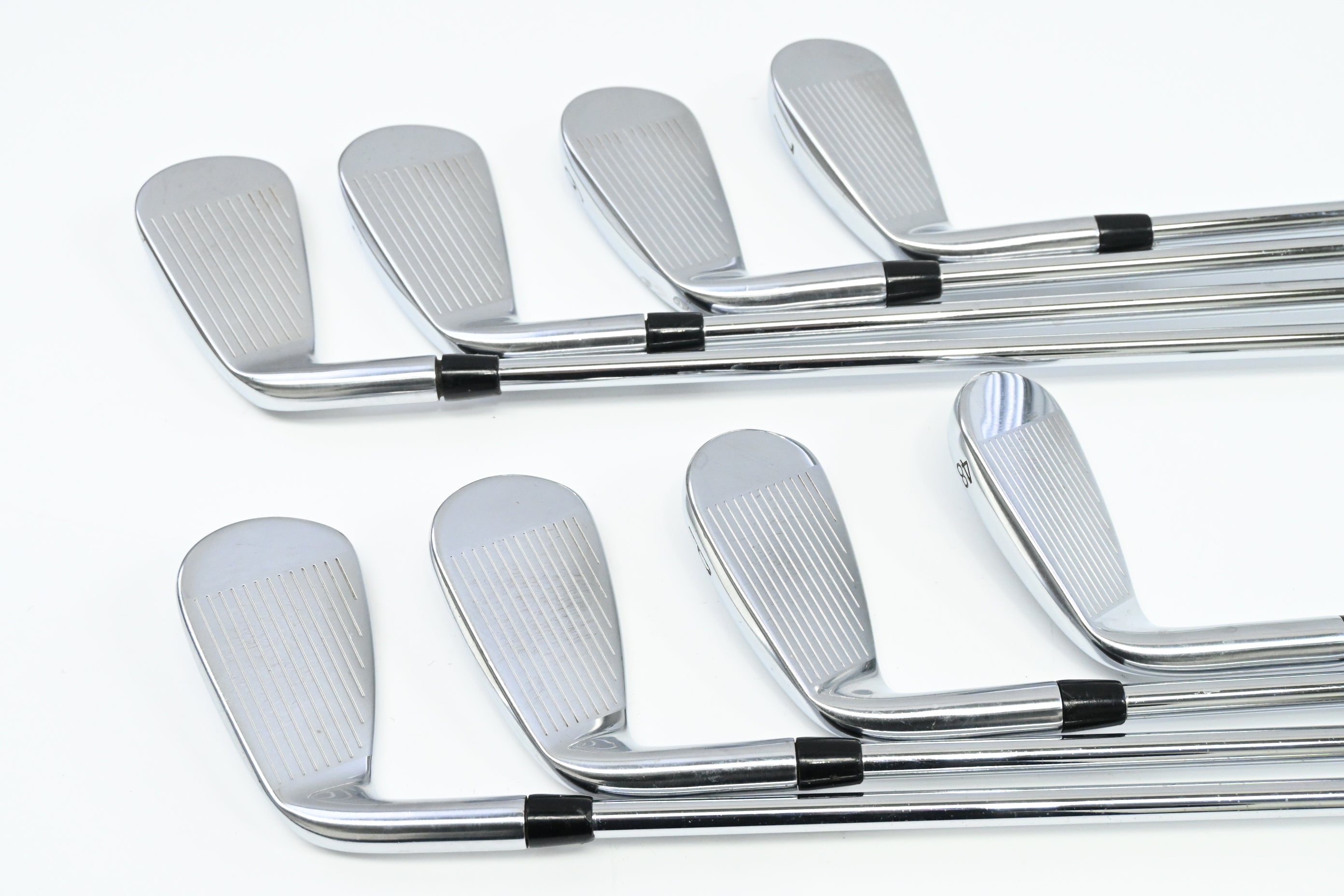 Titleist 718 AP3 Irons / 4-PW+48° / Regular Flex AMT Red R300 Shafts