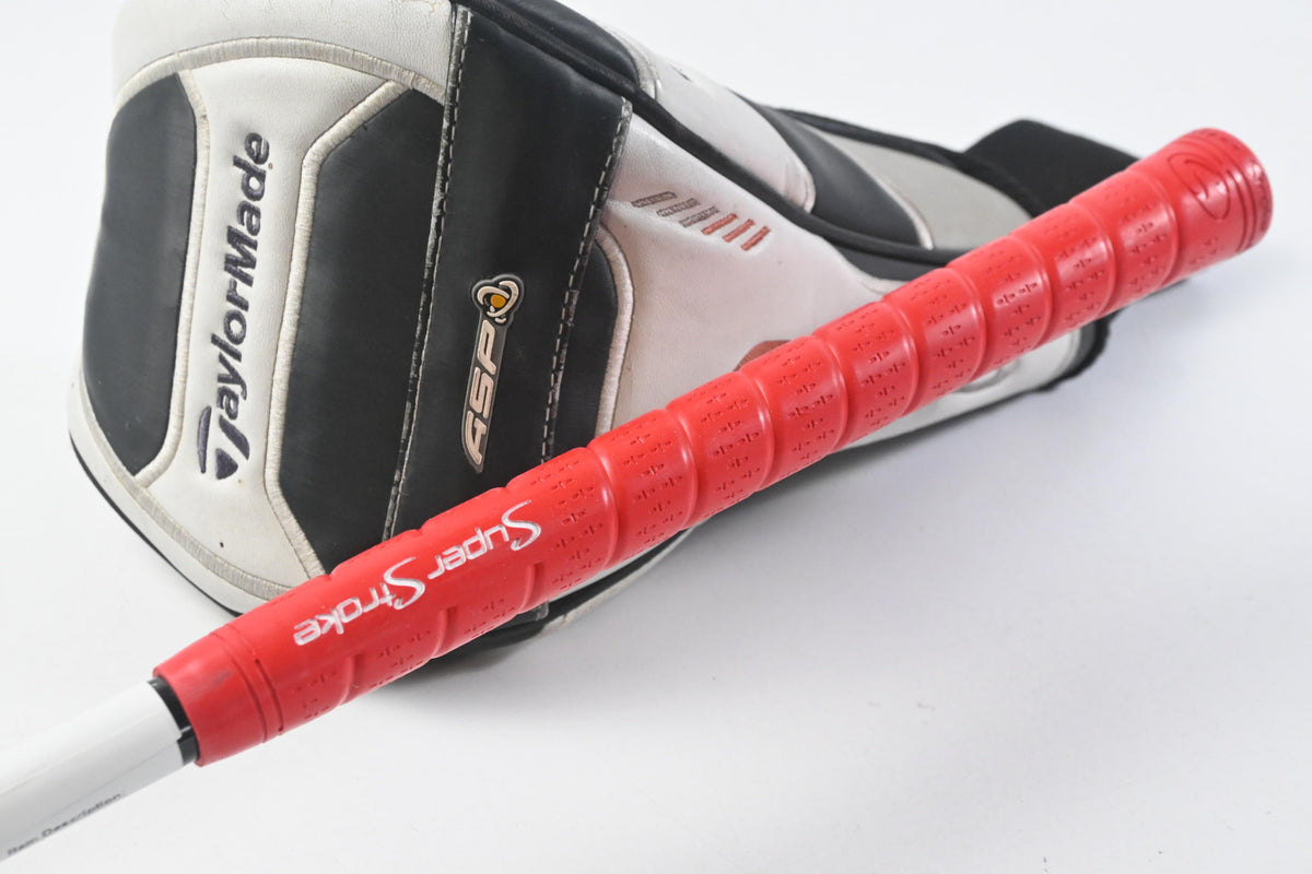 Taylormade R11S Driver / 9 Degree / Regular Flex Fujikura Blur 70 Shaft