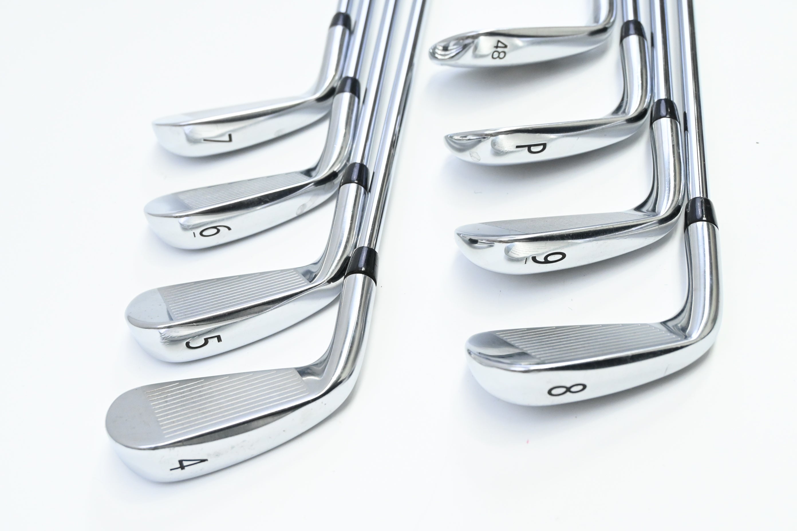 Titleist 718 AP3 Irons / 4-PW+48° / Regular Flex AMT Red R300 Shafts