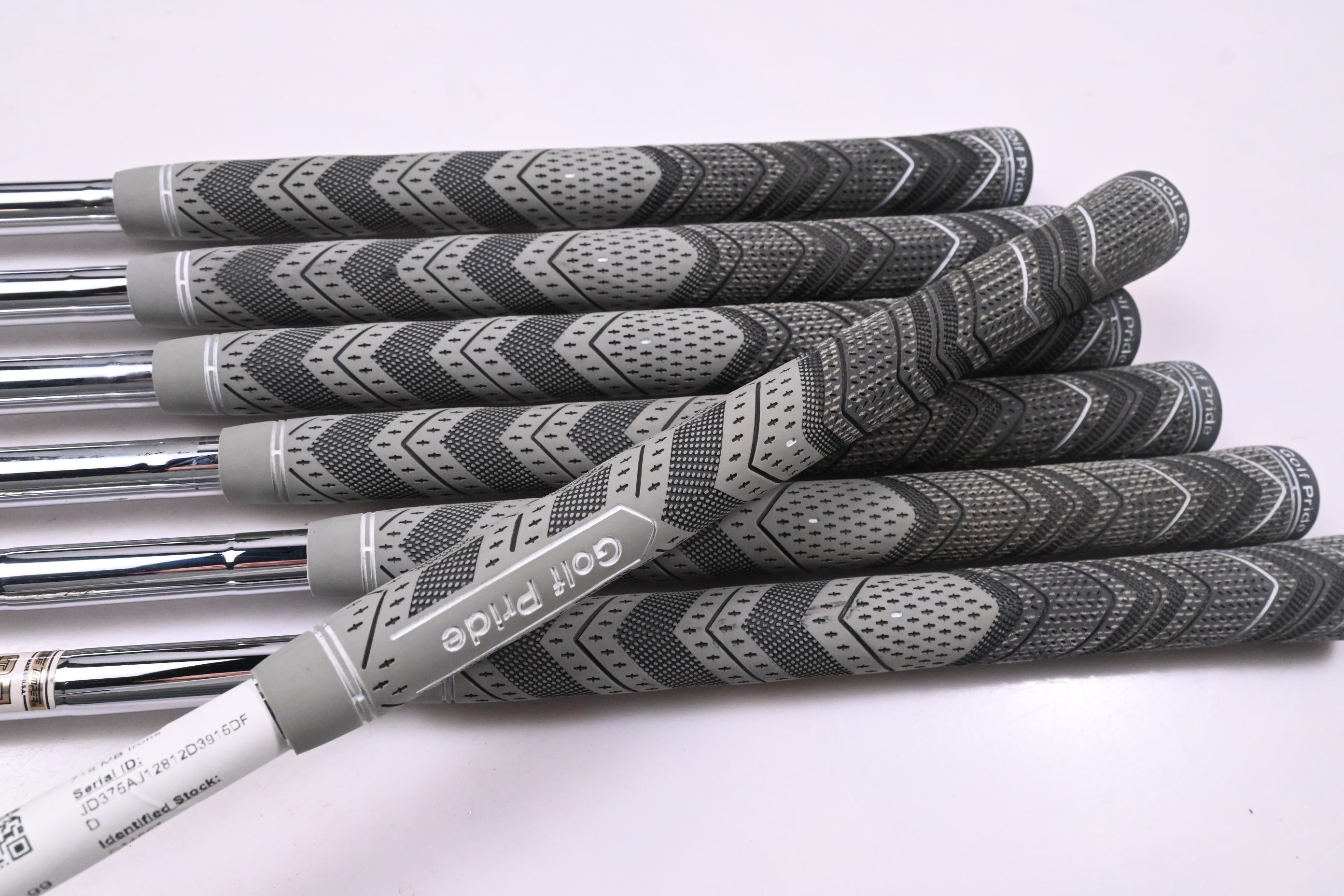 Titleist 716 MB Irons / 4-PW / Stiff Flex Dynamic Gold AMT S300 Shafts