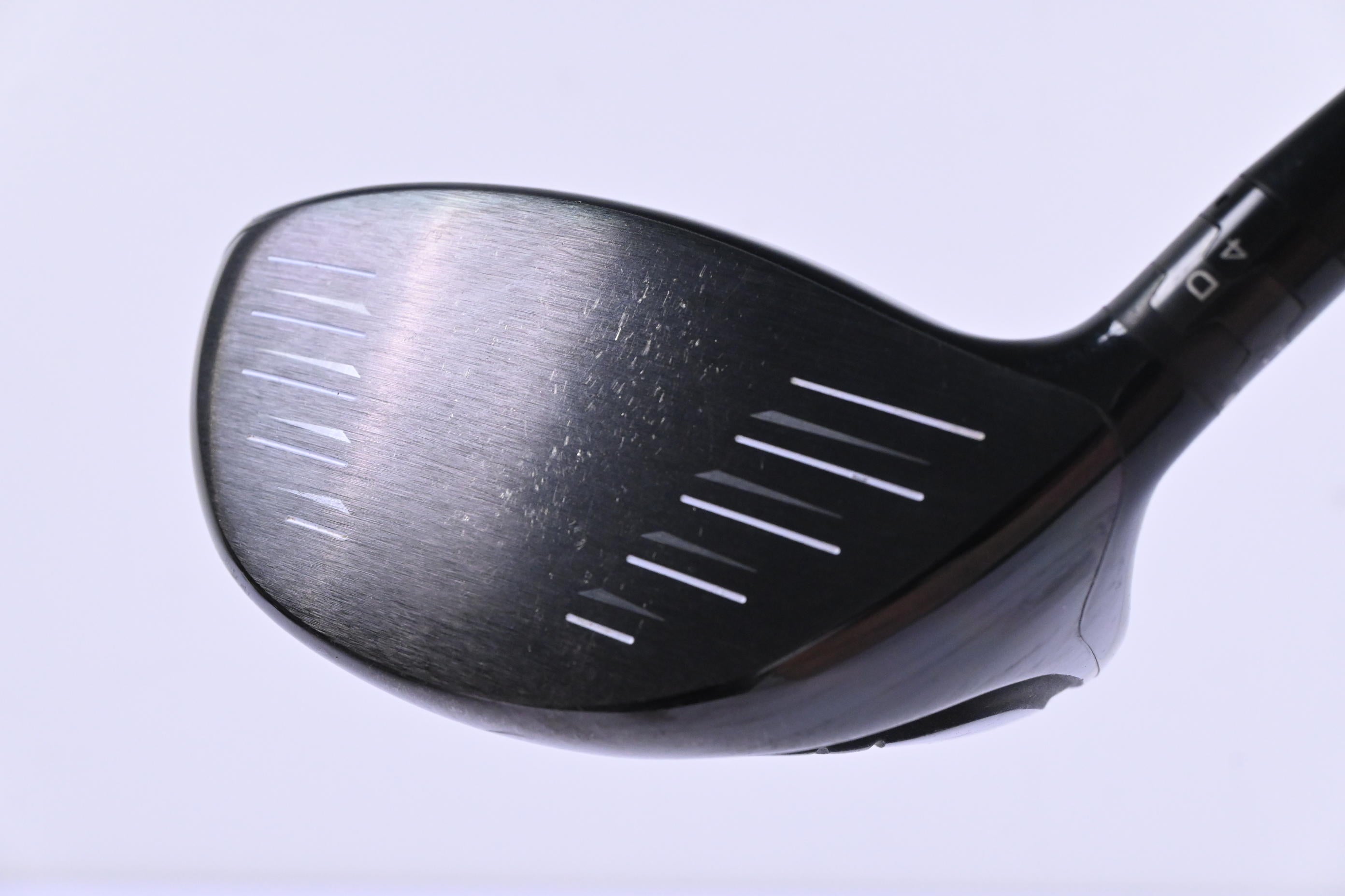 Titleist 915 D2 Driver / 9.5 Degree / Stiff Flex Aldila Rogue Silver 60 Shaft