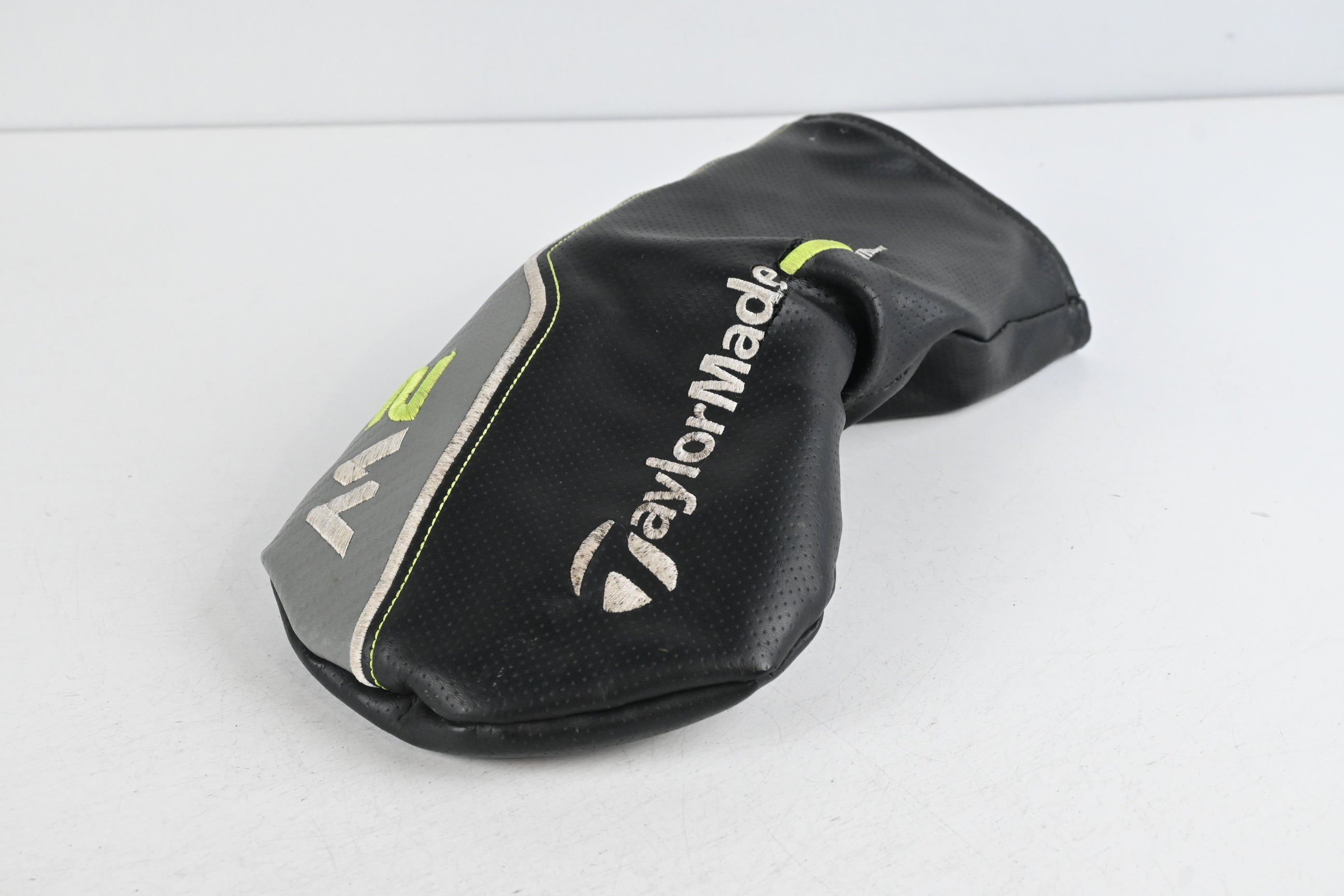 Taylormade M2 2017 Driver / 10.5 Degree / Stiff Flex Grafalloy ProLaunch Red