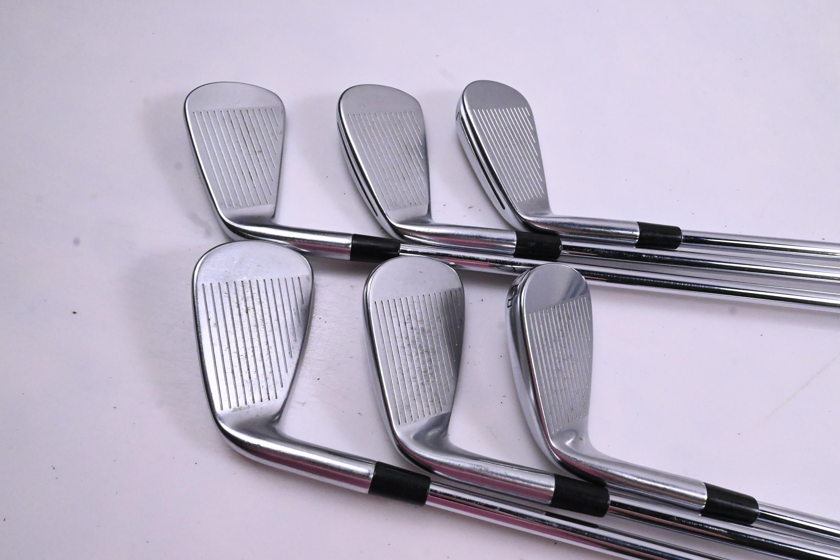 Taylormade P790 2019 Irons / 5-PW / Regular Flex Dynamic Gold R300 Shafts