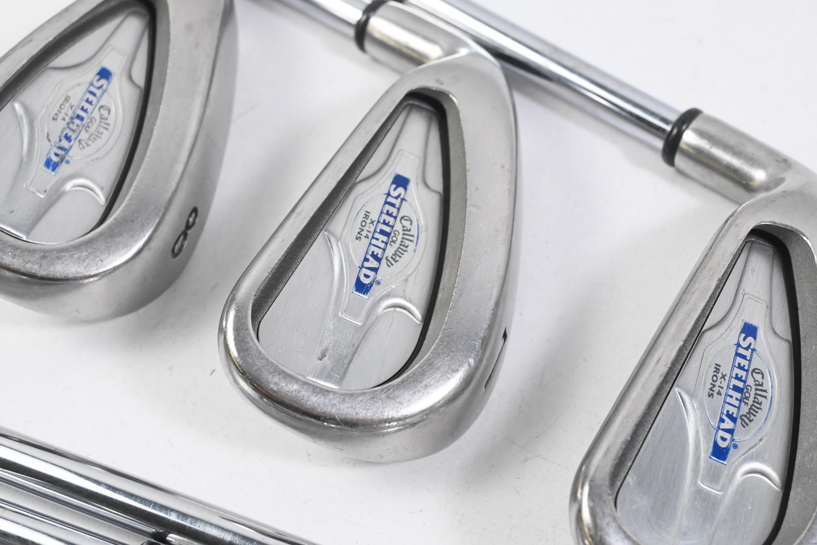 Left Hand Callaway X-16 Irons / 6-PW+SW / Uniflex Callaway Steelhead Shafts