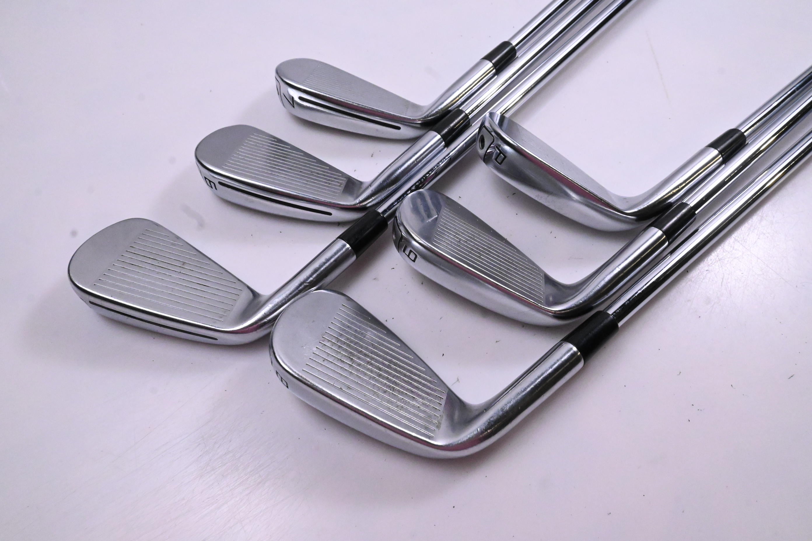 Taylormade P790 2019 Irons / 5-PW / Regular Flex Dynamic Gold R300 Shafts