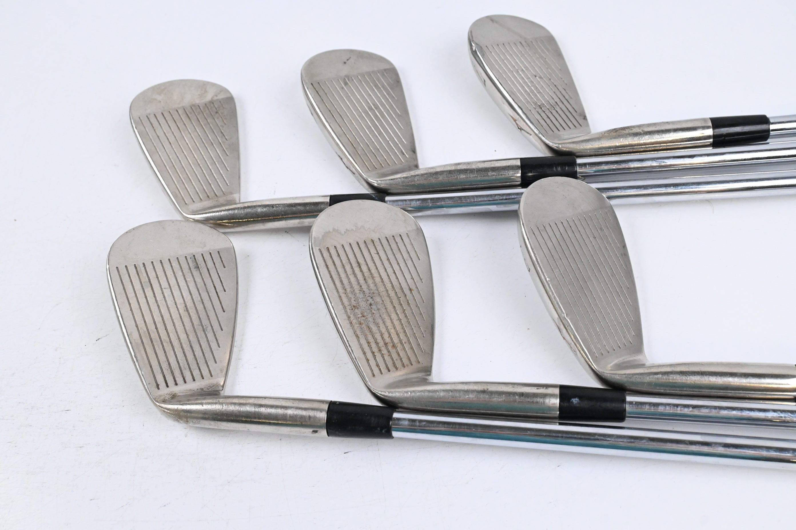Mizuno MP-68 Irons / 5-PW / Stiff Flex Dynamic Gold S300 Shafts