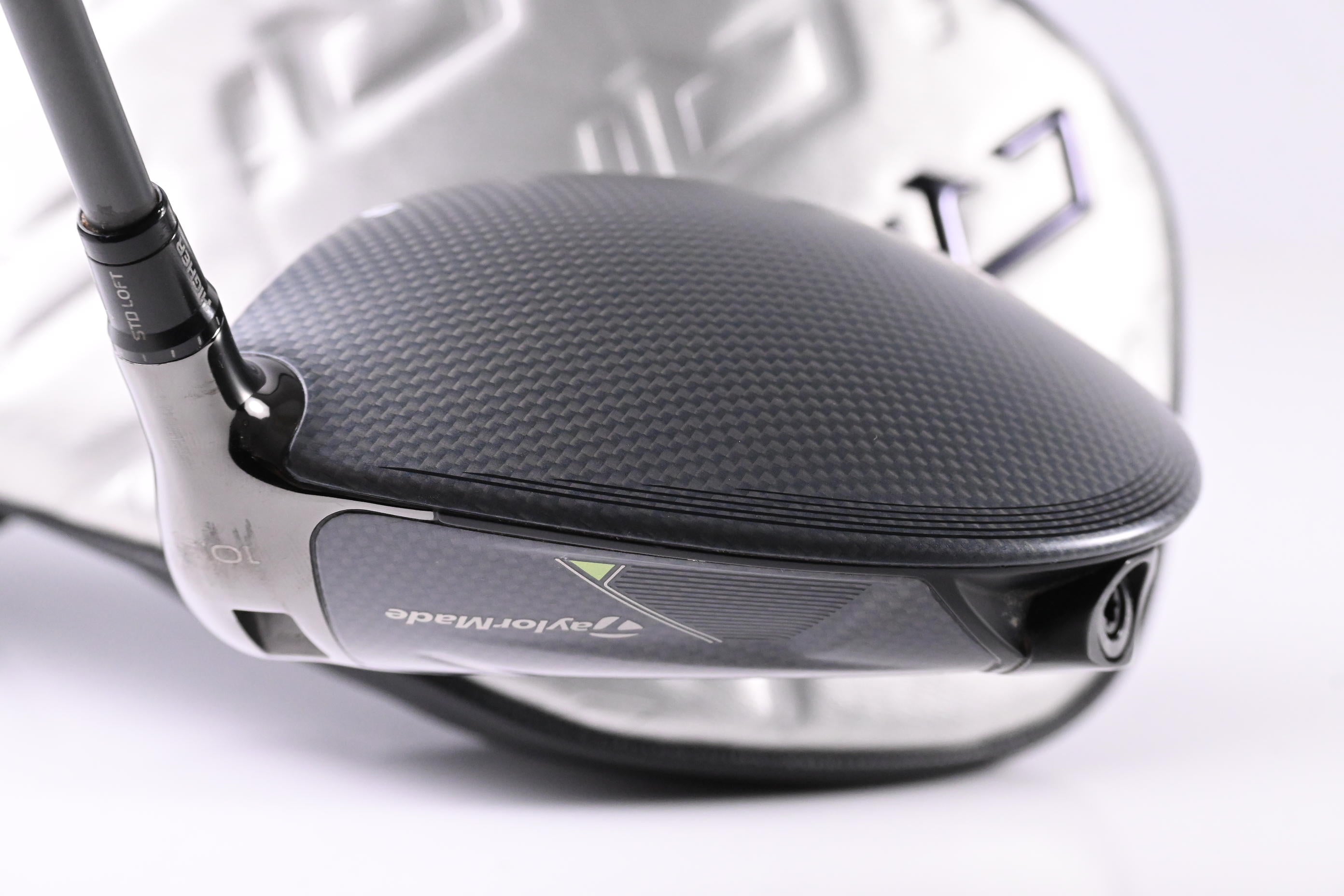 Taylormade Qi35 Driver / 10.5 Degree / X-Flex HZRDUS Smoke Green 60 Shaft