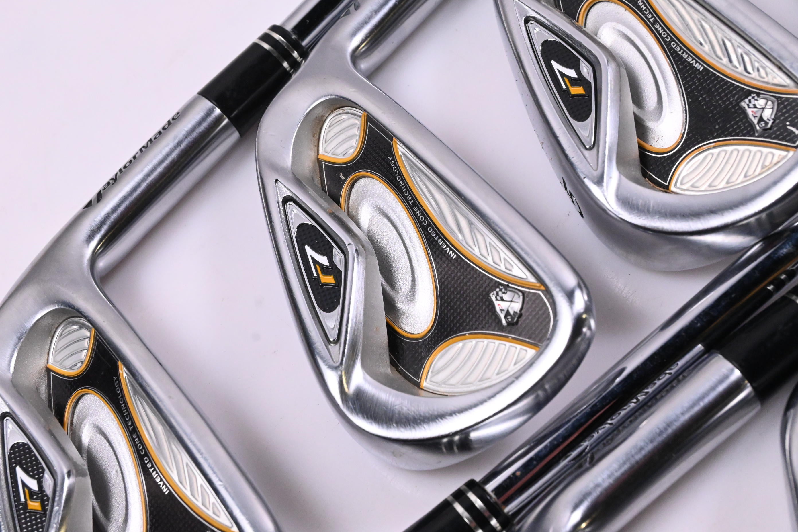 Taylormade R7 TP Irons / 3-PW / Stiff Flex Dynamic Gold Shafts