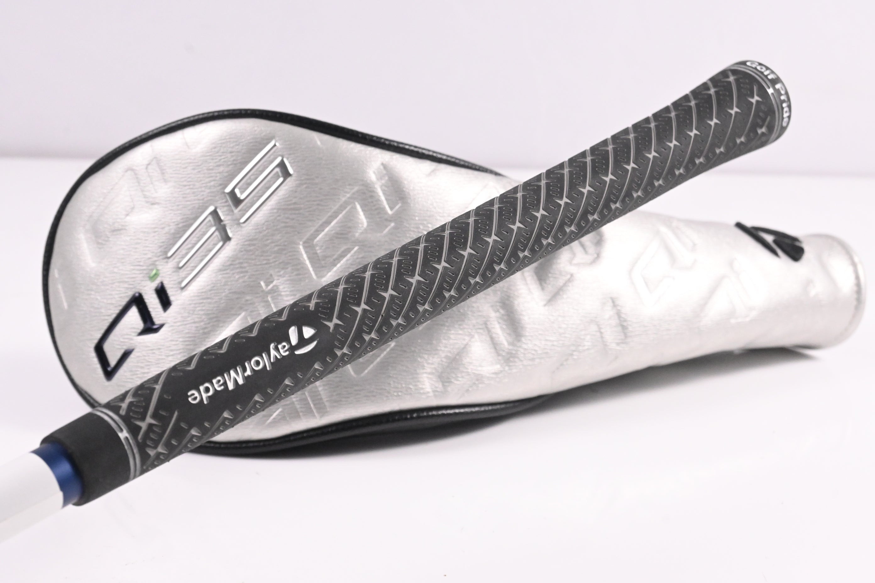 Taylormade Qi35 #5 Wood / 18 Degree / Regular Flex Fujikura Ventus Blue 5 Shaft