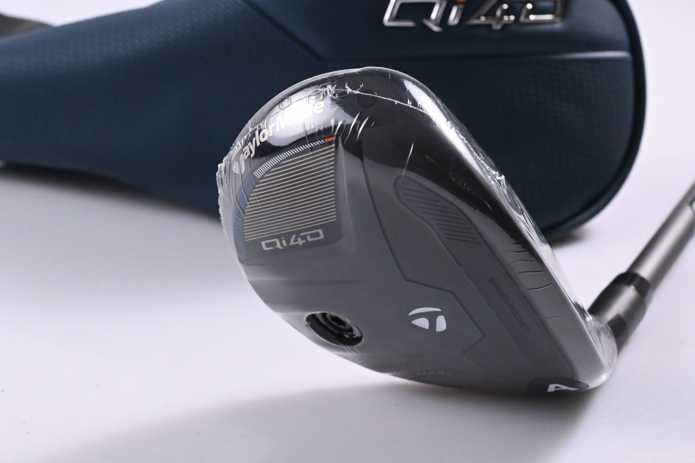 Taylormade Qi4D Max Lite #5 Hybrid / 26 Degree / Senior Flex REAX 45 Shaft