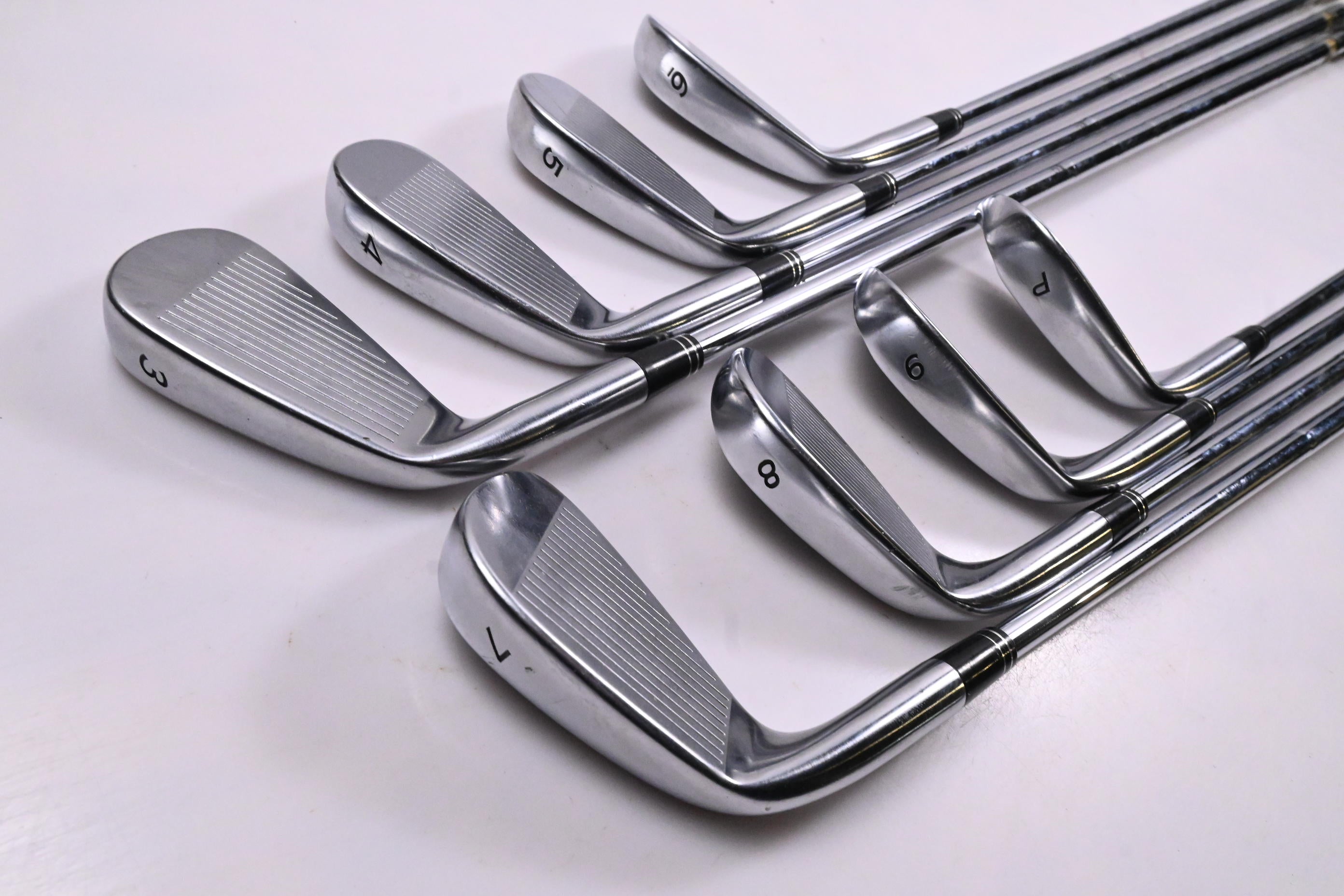 Taylormade R7 TP Irons / 3-PW / Stiff Flex Dynamic Gold Shafts