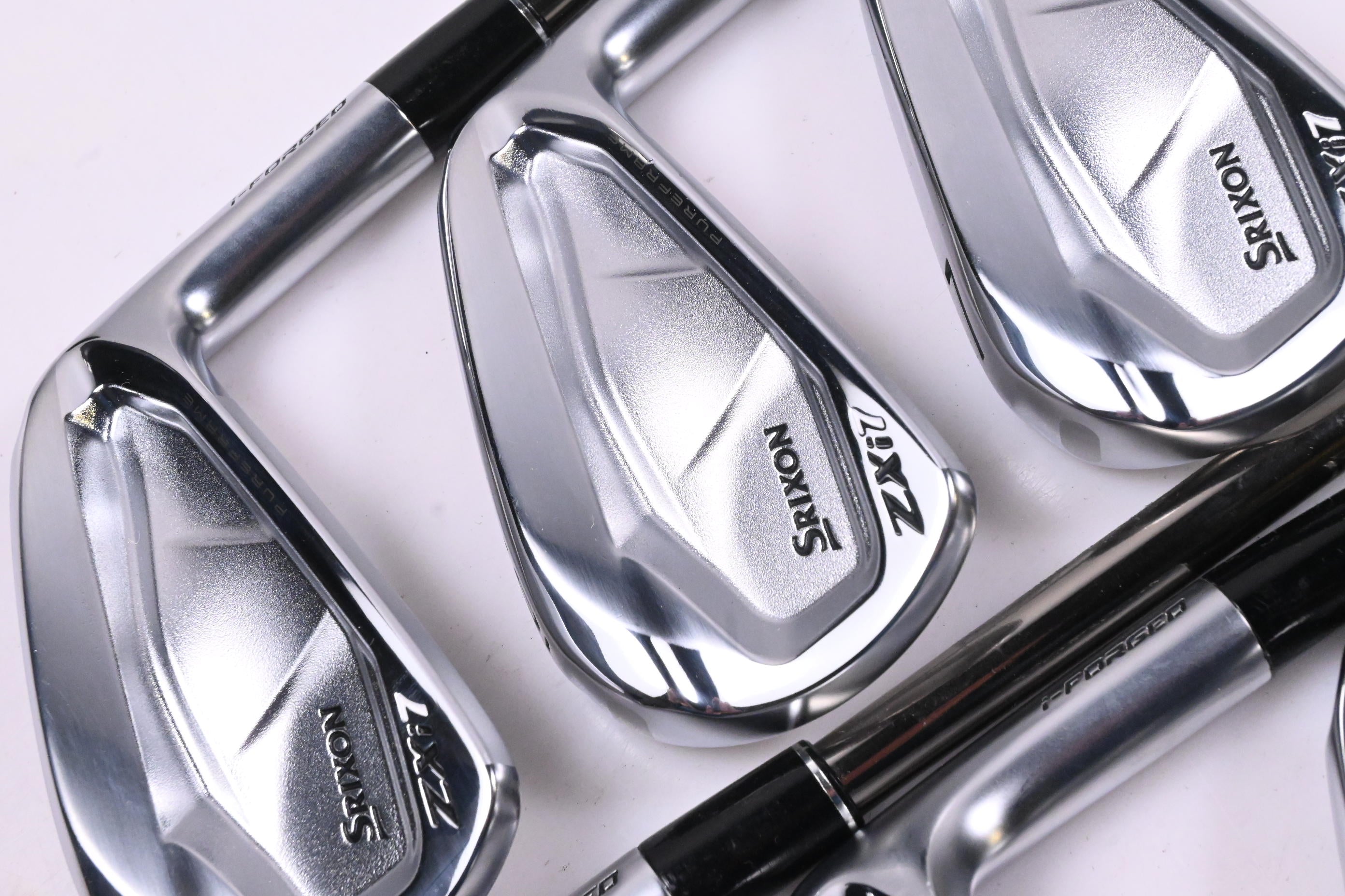 Srixon ZXi7 Irons / 5-PW / Regular Flex UST Recoil ES 760 Shafts