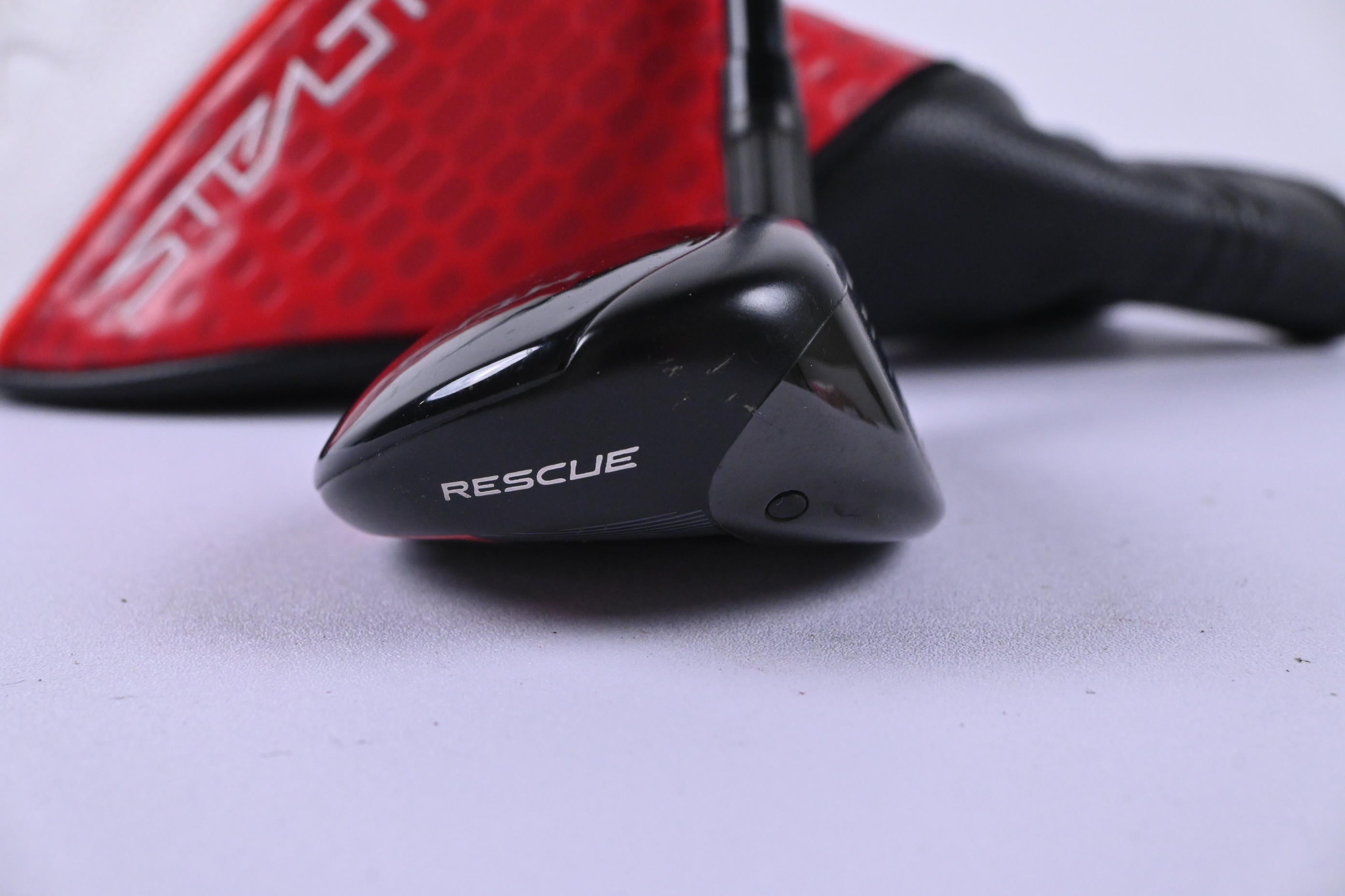 Taylormade Stealth 2 #4 Hybrid / 22 Degree / Regular Flex Fujikura Ventus TR 6