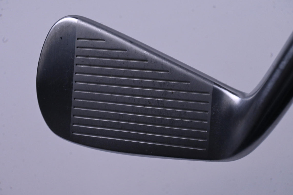 Taylormade P790 UDI 2017 #2 Iron / 17 Degree / Stiff Flex Hzrdus Black 85