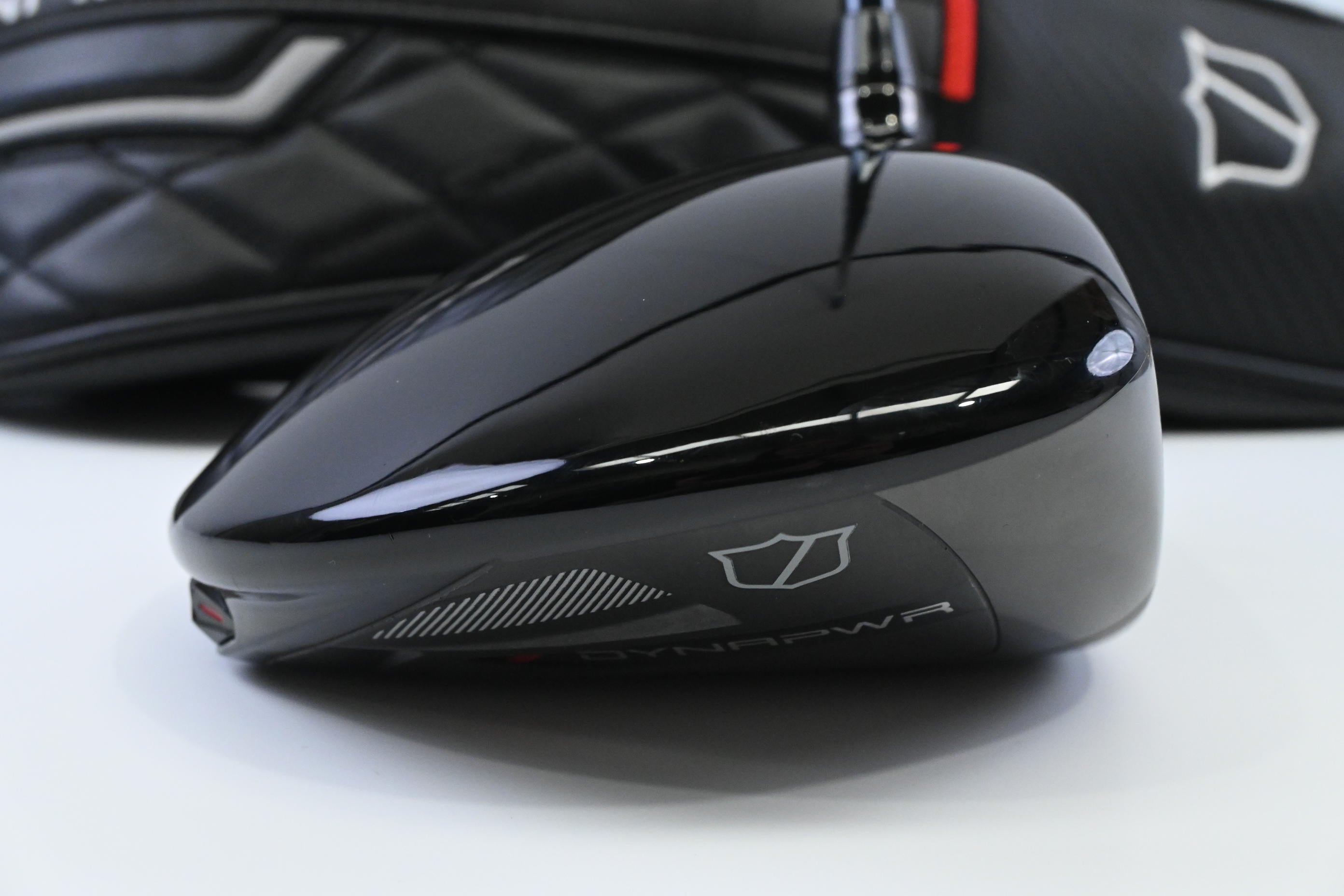 Wilson DYNAPWR 2025 Max Driver / 10.5 Degree / Regular Flex UST Lin-Q M40X Red