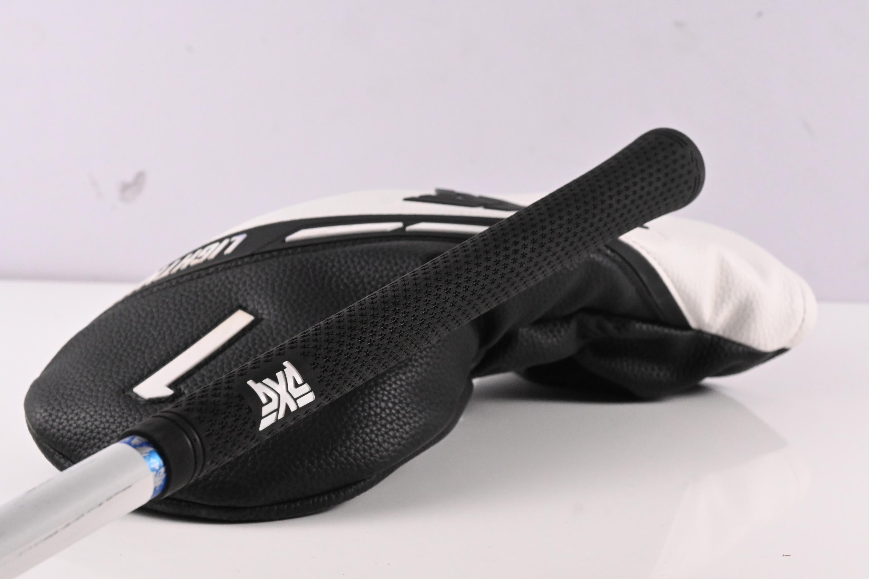 PXG Lightning Max 10K+ Driver / 10.5 Degree / Regular Flex Denali Frost Blue 60