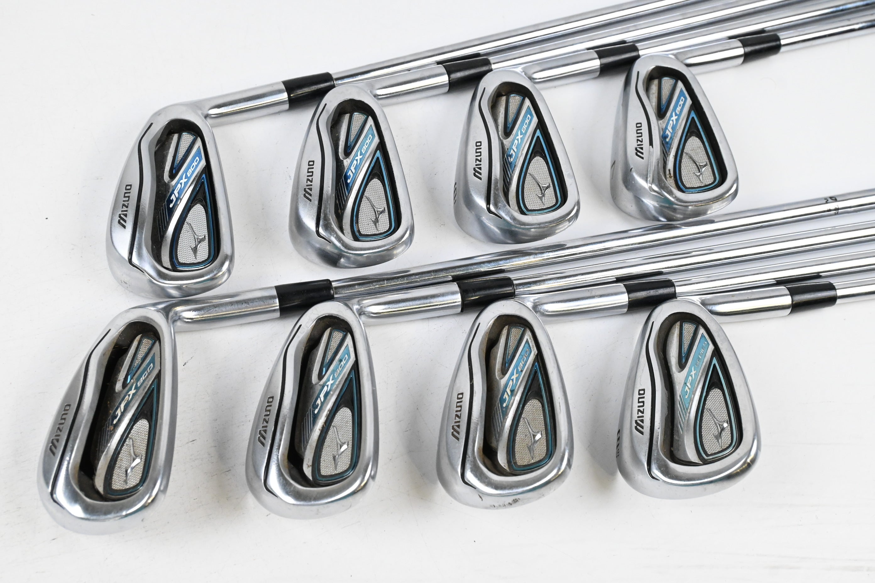 Mizuno JPX 800 Irons / 4-PW+GW / Regular Flex Dynalite Gold XP R300 Shafts