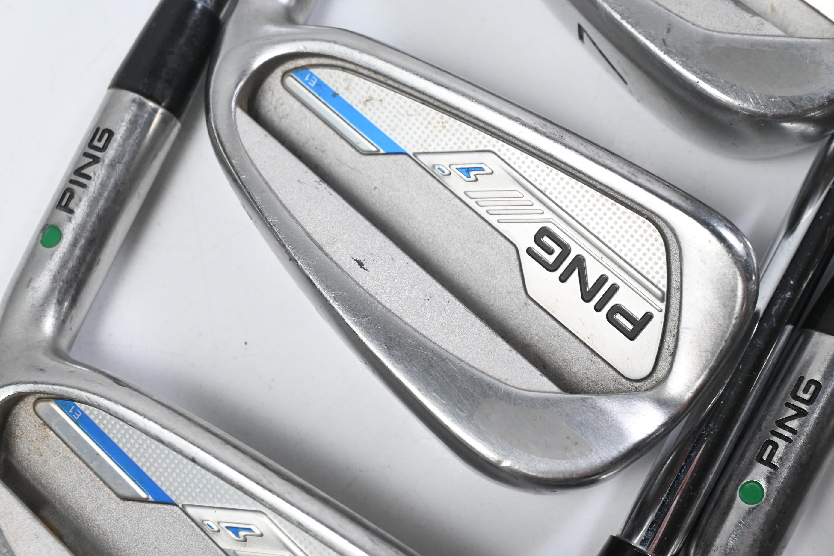 Ping i-Series E1 Irons /Green Dot / 5-PW+GW / Regular Flex Ping CFS Distance Shafts