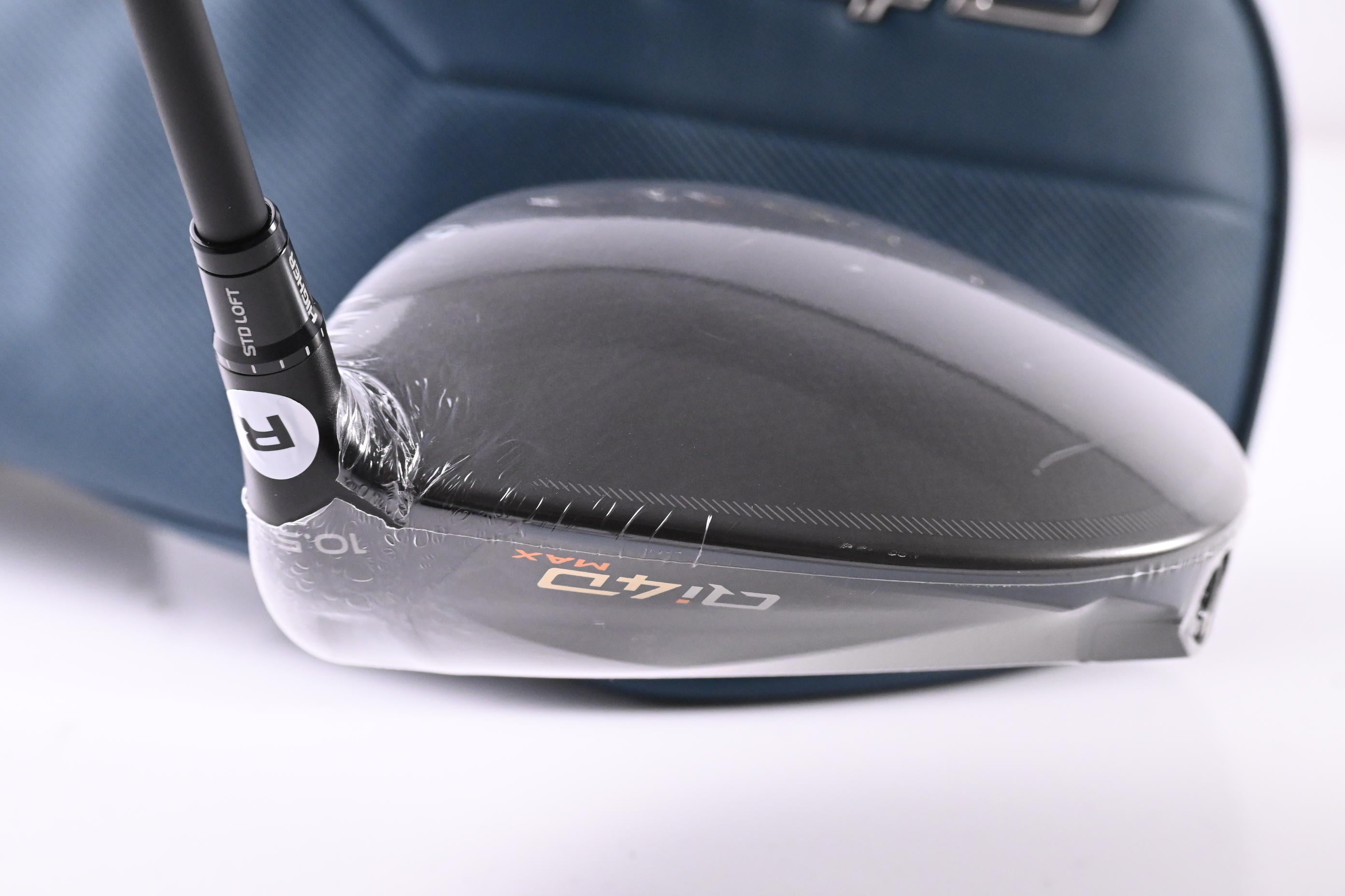 Taylormade Qi4D Max Driver / 10.5 Degree / Regular Flex REAX Blue 50 Shaft