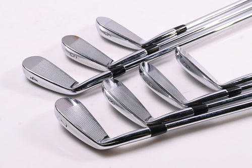 Mizuno MP-53 Irons / 4-PW / Regular Flex Dynalite Gold XP R300 Shafts