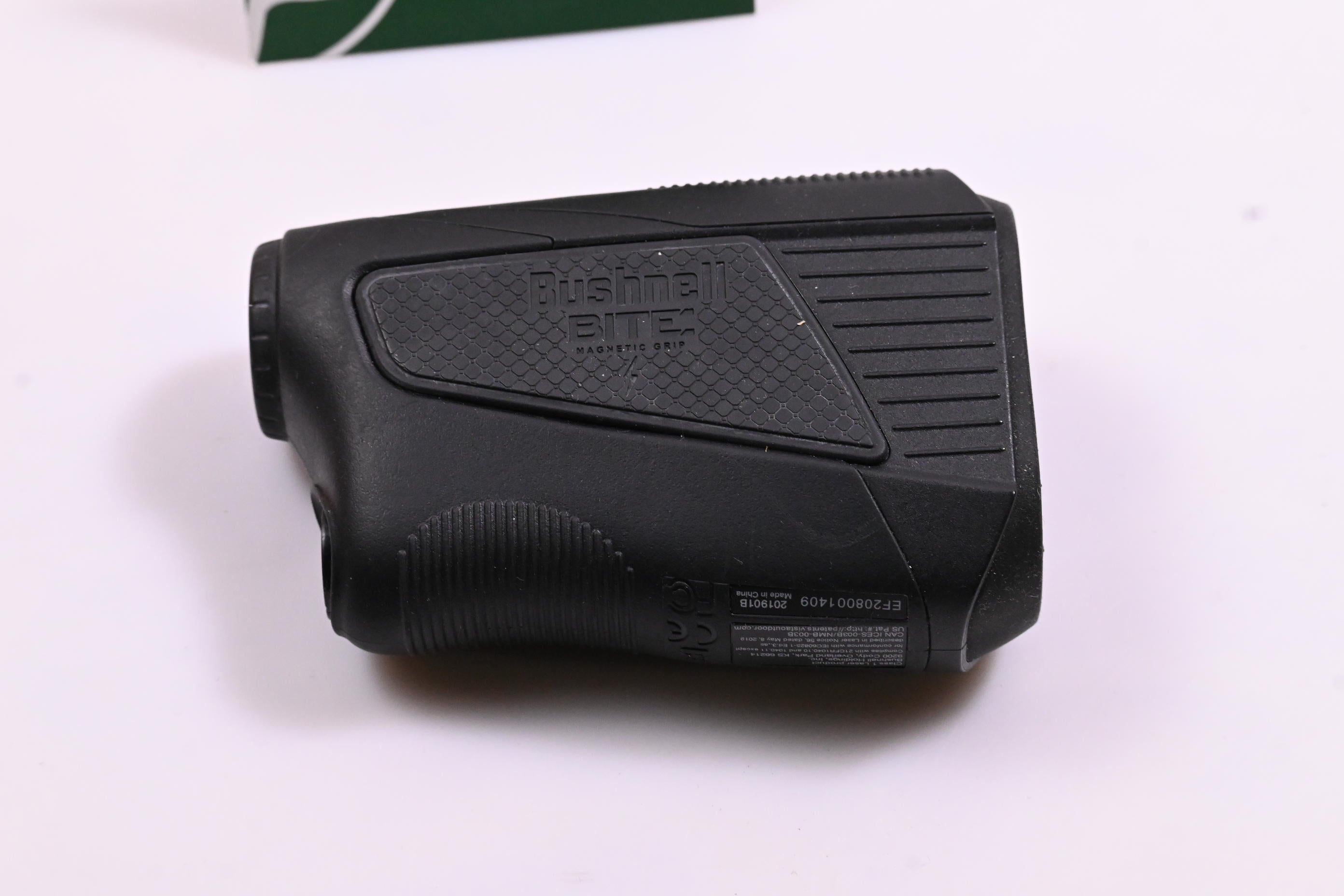 Bushnell Tour V5 / Rangefinder